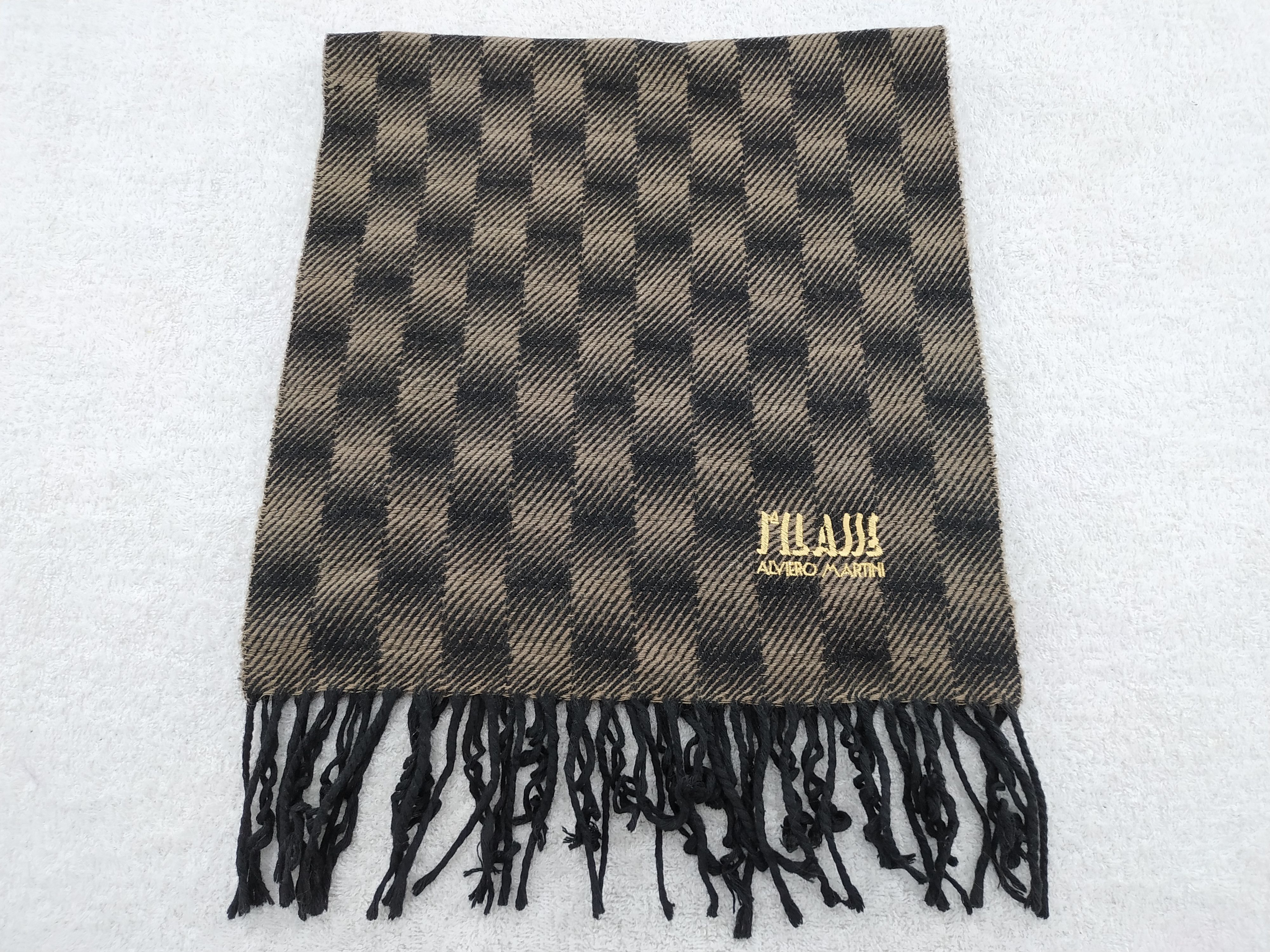 Alviero Martini Vintage Alviero Martini Scarf/Muffler/Neckwear MF384A Size ONE SIZE - 1 Thumbnail