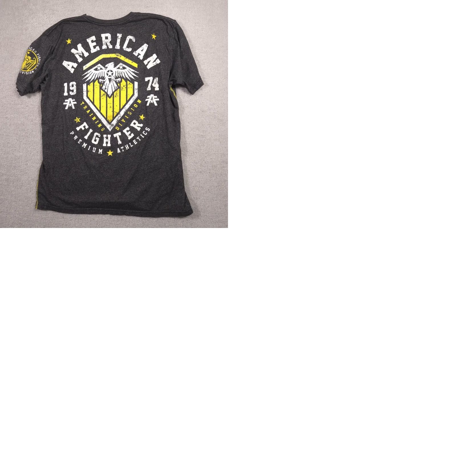 Vintage American Fighter Shirt Mens 3XL Gray Eagle Shield Graphic Tee Athletic Tagless Shirt Mens 3XL Gray Eagle Shield Graphic Tee Athletic Tagless Size US XXL / EU 58 / 5 - 9 Thumbnail