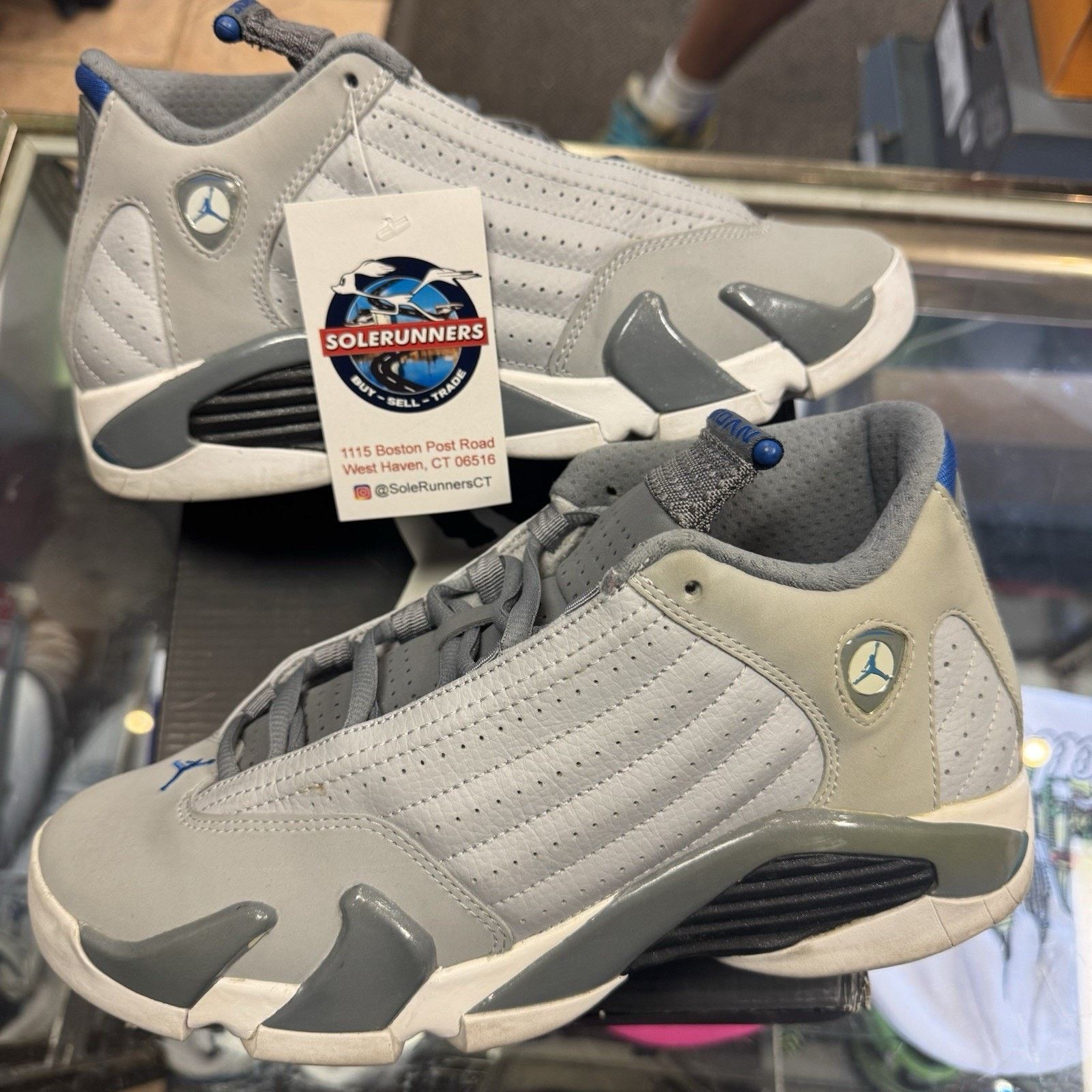 Jordan Brand Size 6Y - Youth Air Jordan 14 Retro Mid Wolf Grey Basketball Size US 6 / EU 39 - 1 Thumbnail