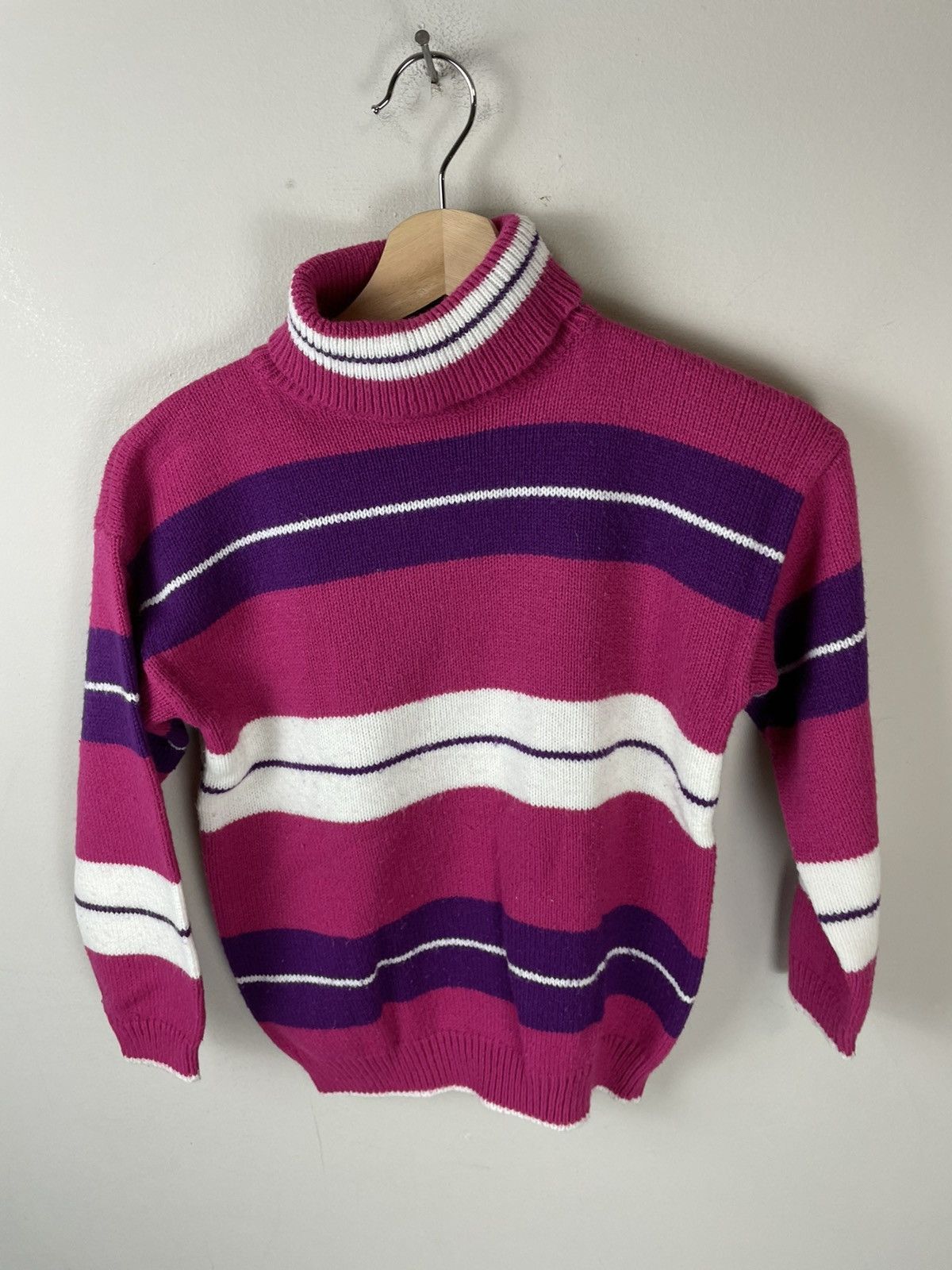 Vintage Vintage Band Turtleneck Sweater Size US XXS / EU 40 - 1 Thumbnail