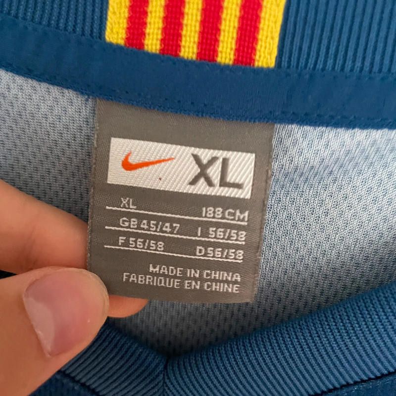 Nike Samuel eto vintage Barcelona football shirt Size US XL / EU 56 / 4 - 5 Thumbnail