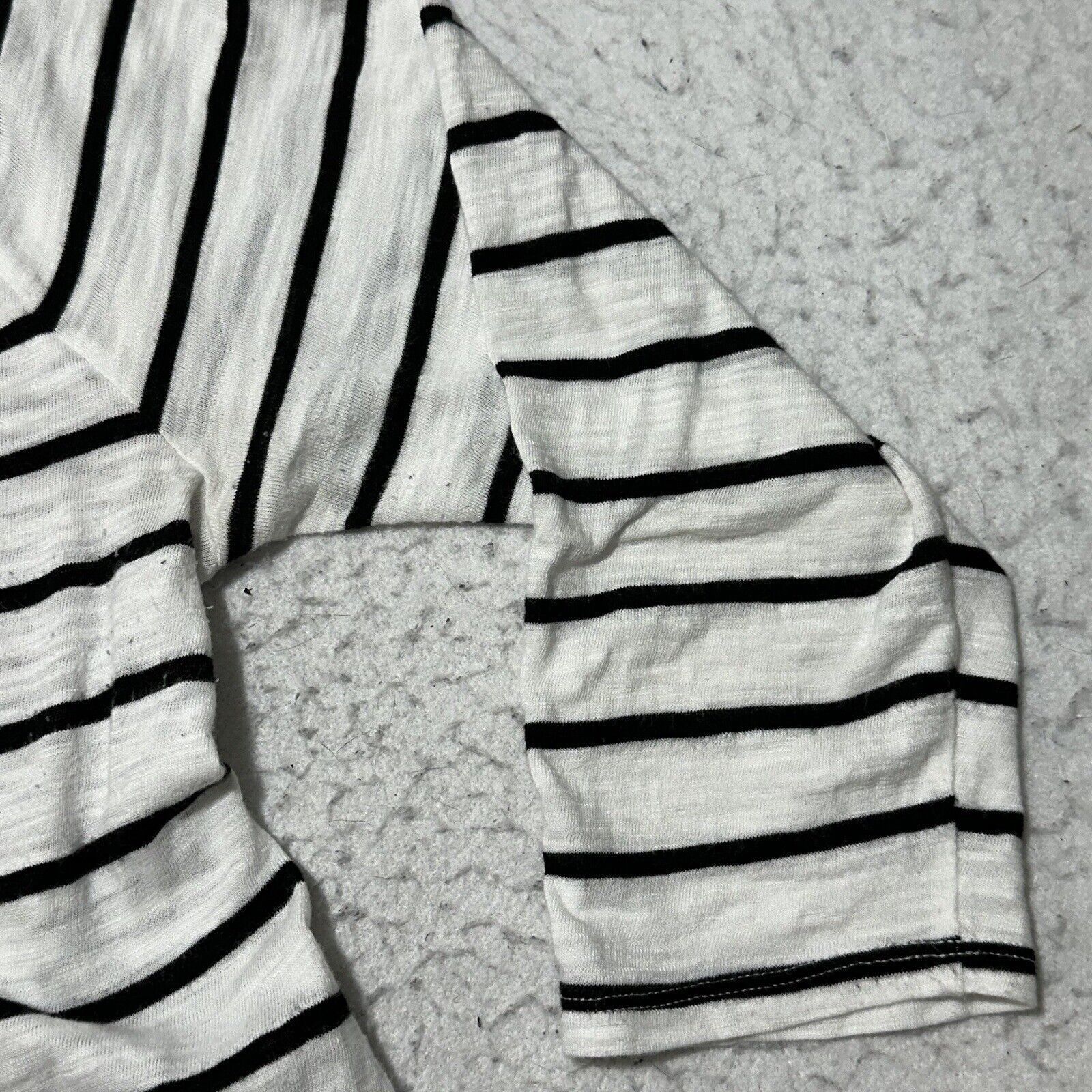 Chicos Chico's Medium Asymmetrical Hem Black White Striped Blouse Size M / US 6-8 / IT 42-44 - 5 Thumbnail