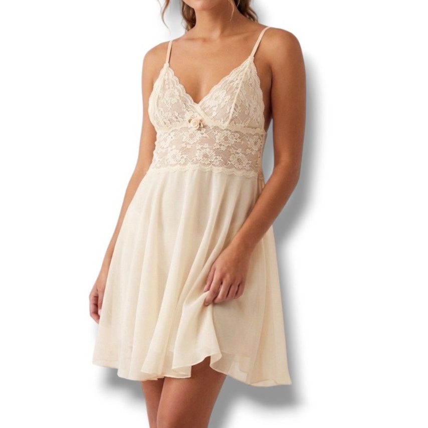 Vintage Vintage Kayla lace feminine babydoll lingerie nightgown Size ONE SIZE - 1 Thumbnail