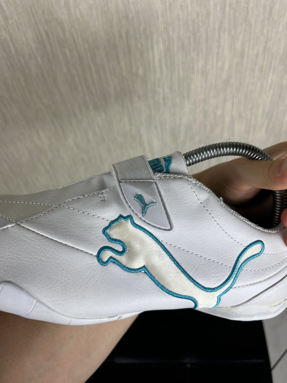 Puma × Vintage Vintage Puma y2k leather velcro shoes low sneakers speed cat Size US 8.5 / EU 41-42 - 16 Thumbnail