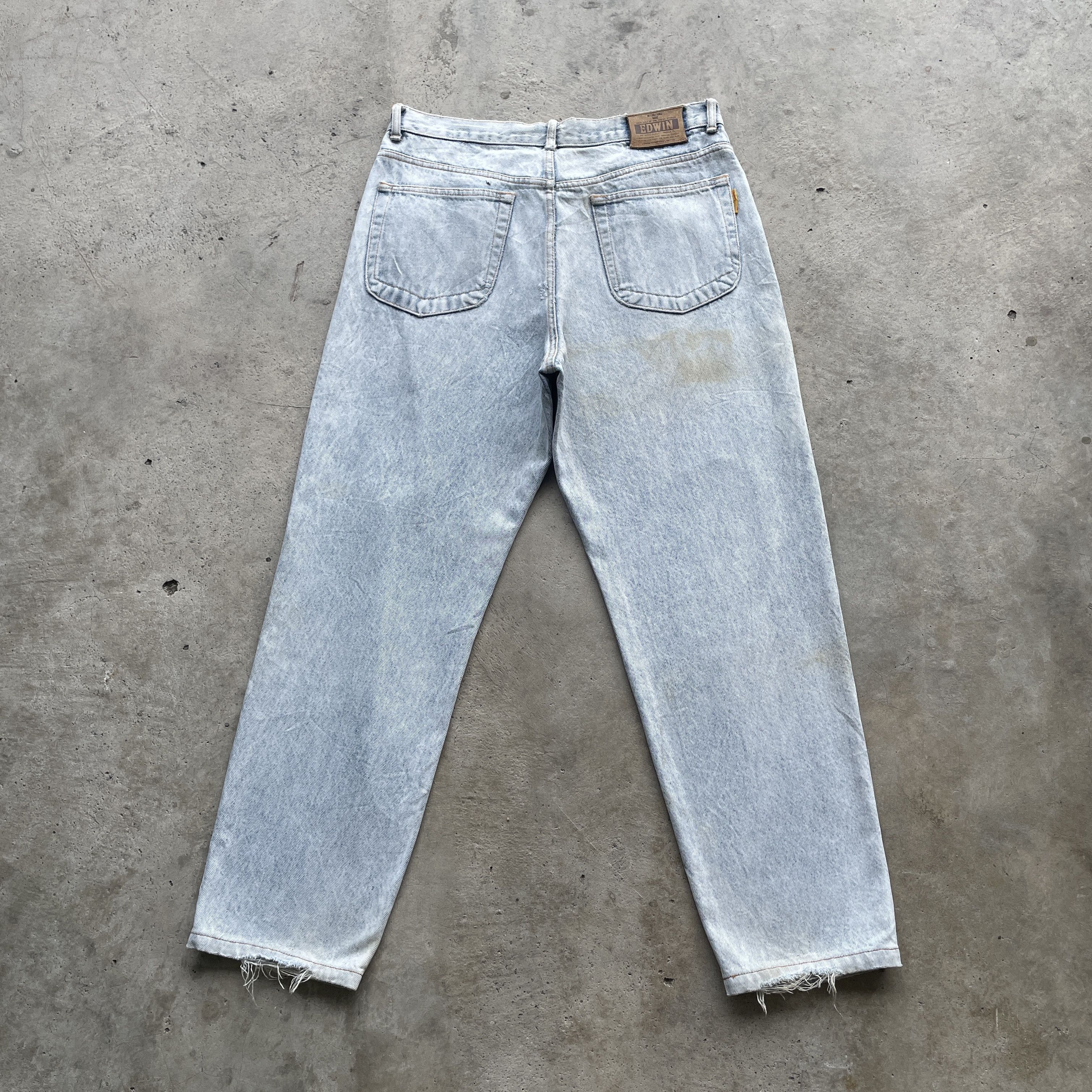 Edwin VINTAGE EDWIN WASH JEANS FADED DENIM DISTRESSED PANTS W33 Size US 33 - 11 Thumbnail
