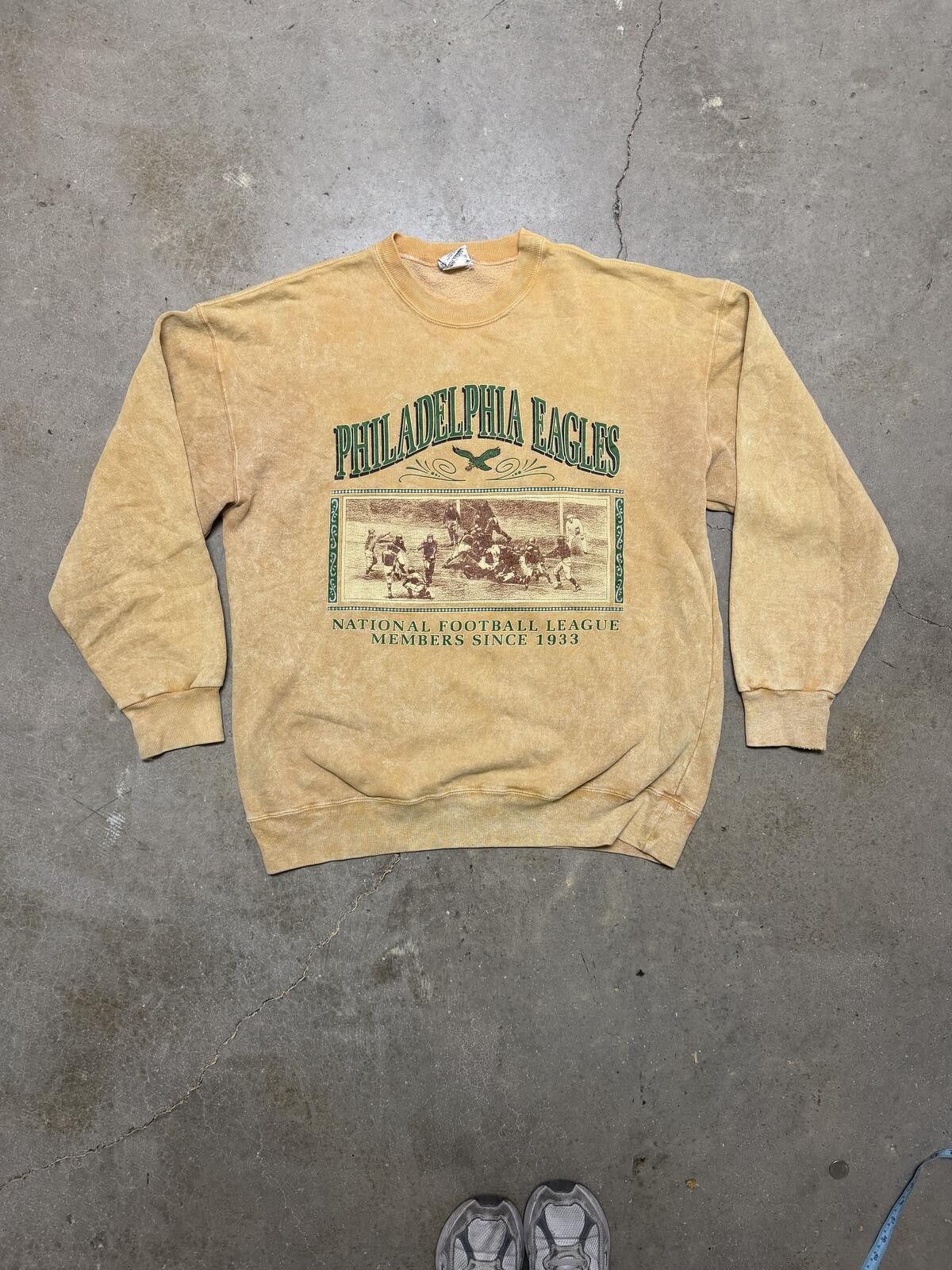 Nutmeg Vtg 90s Philadelphia Eagles Nutmeg Sweatshirt Size US XL / EU 56 / 4 - 1 Thumbnail