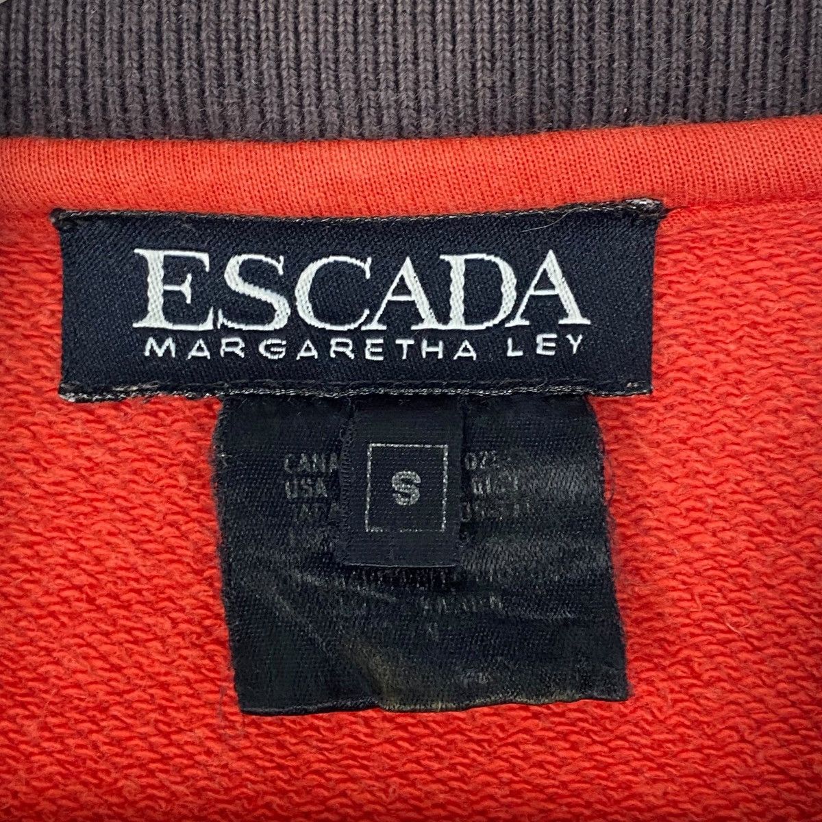 Vintage Vintage 90s Escada Sweatshirt CollarNeck Red Big Logo Size S Size S / US 4 / IT 40 - 6 Thumbnail