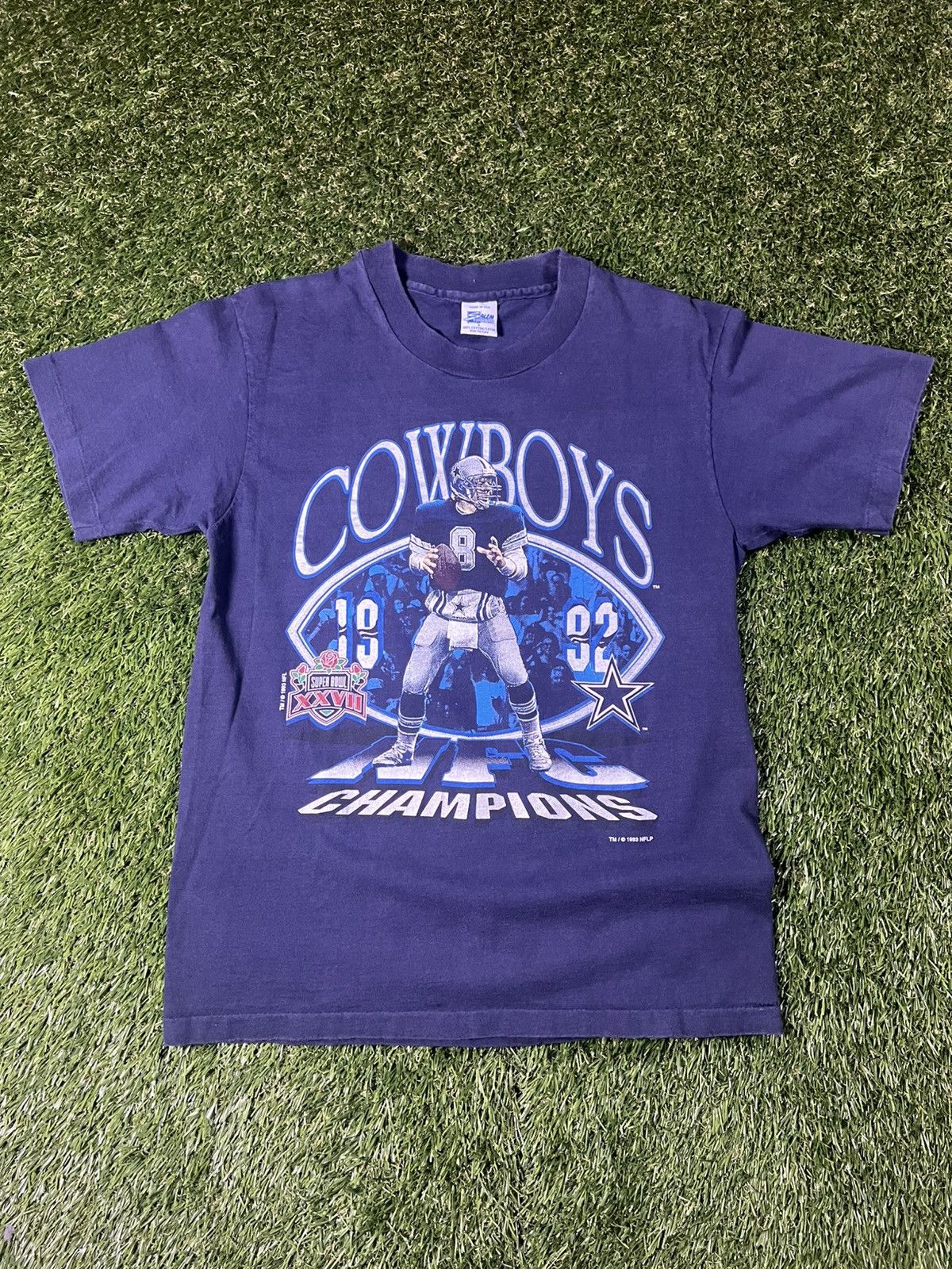 Salem Sportswear Vintage 90s Faded Dallas Cowboys Troy Aikman Superbowl Tee Size US L / EU 52-54 / 3 - 1 Thumbnail