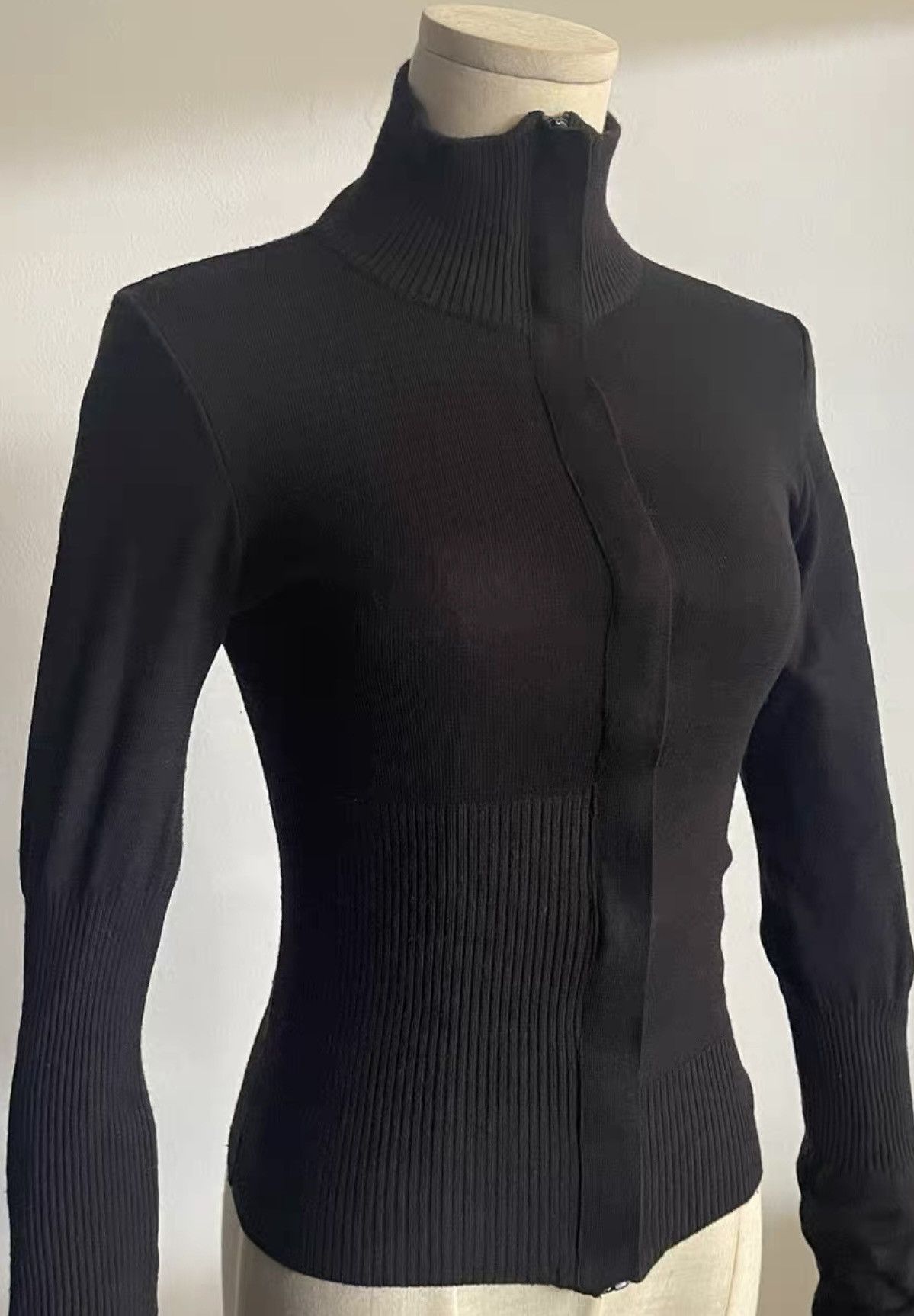 Dirk Bikkembergs Dirk Bikkembergs | 03fw • Zippered Knit Bottoming Top Size S / US 4 / IT 40 - 6 Thumbnail