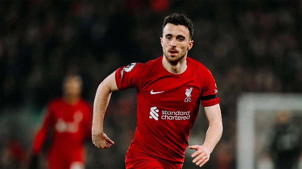 Vintage LIVERPOOL NIKE 2022/2023 FOOTBALL HOME JERSEY #20 DIOGO JOTA Size US L / EU 52-54 / 3 - 14 Thumbnail