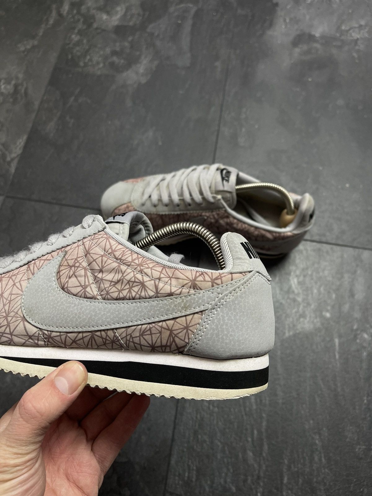 Nike × Streetwear × Vintage Vintage rare Nike Cortez low top sneakers Size US 7 / EU 40 - 10 Thumbnail