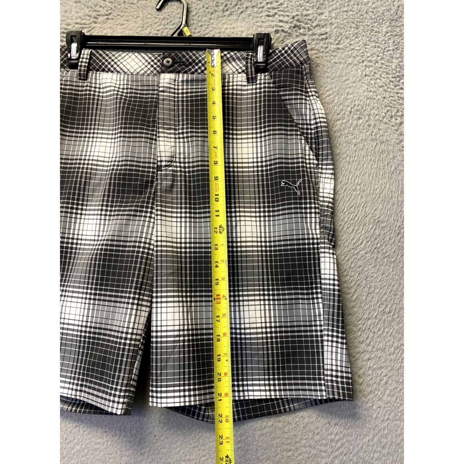 Puma PUMA Golf Shorts Men's Size 36 Flat Front Regular Rise 11in Inseam Black Gray Embroidered Logo Golf Performance Dry Fit Casual Velour? Size US 36 / EU 52 - 5 Thumbnail