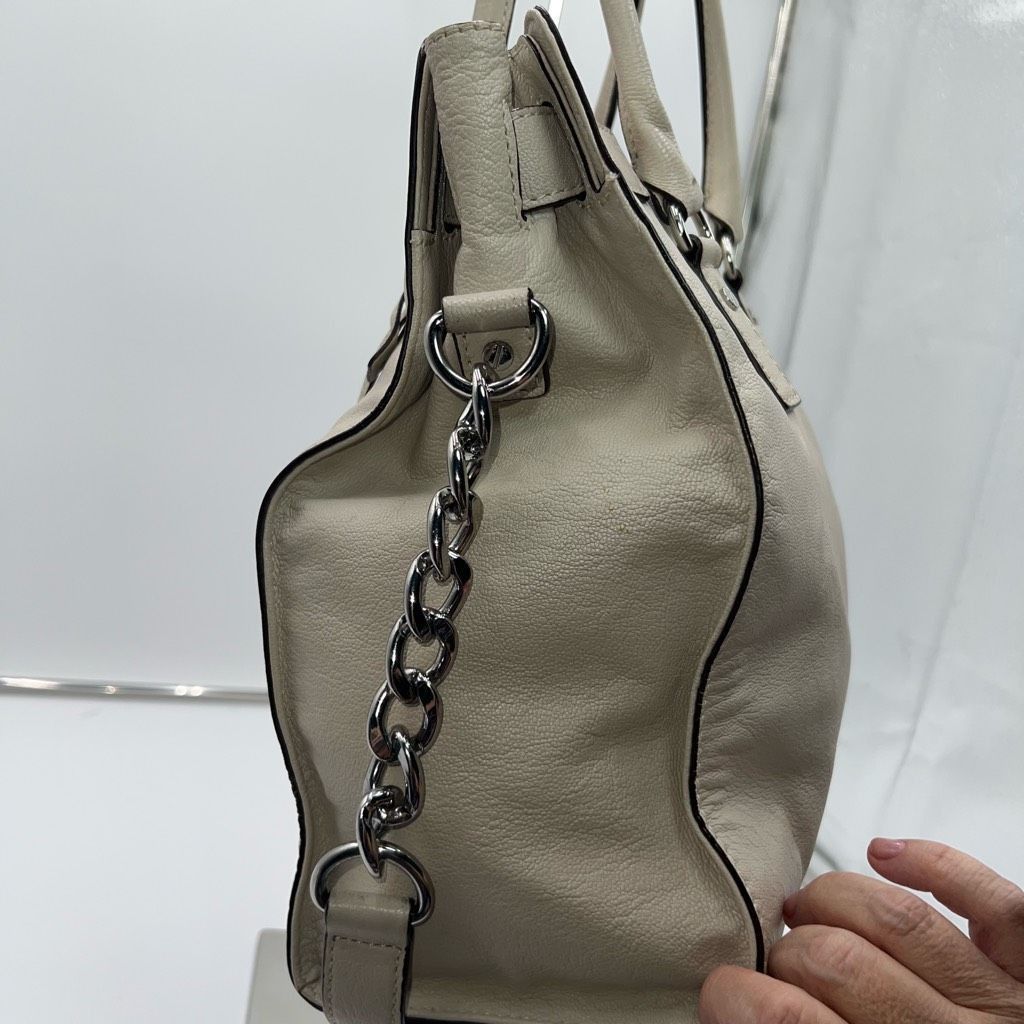 Michael Kors Michael Kors Hamilton Bag In Clay with Silver Hardware Lock Size ONE SIZE - 9 Thumbnail