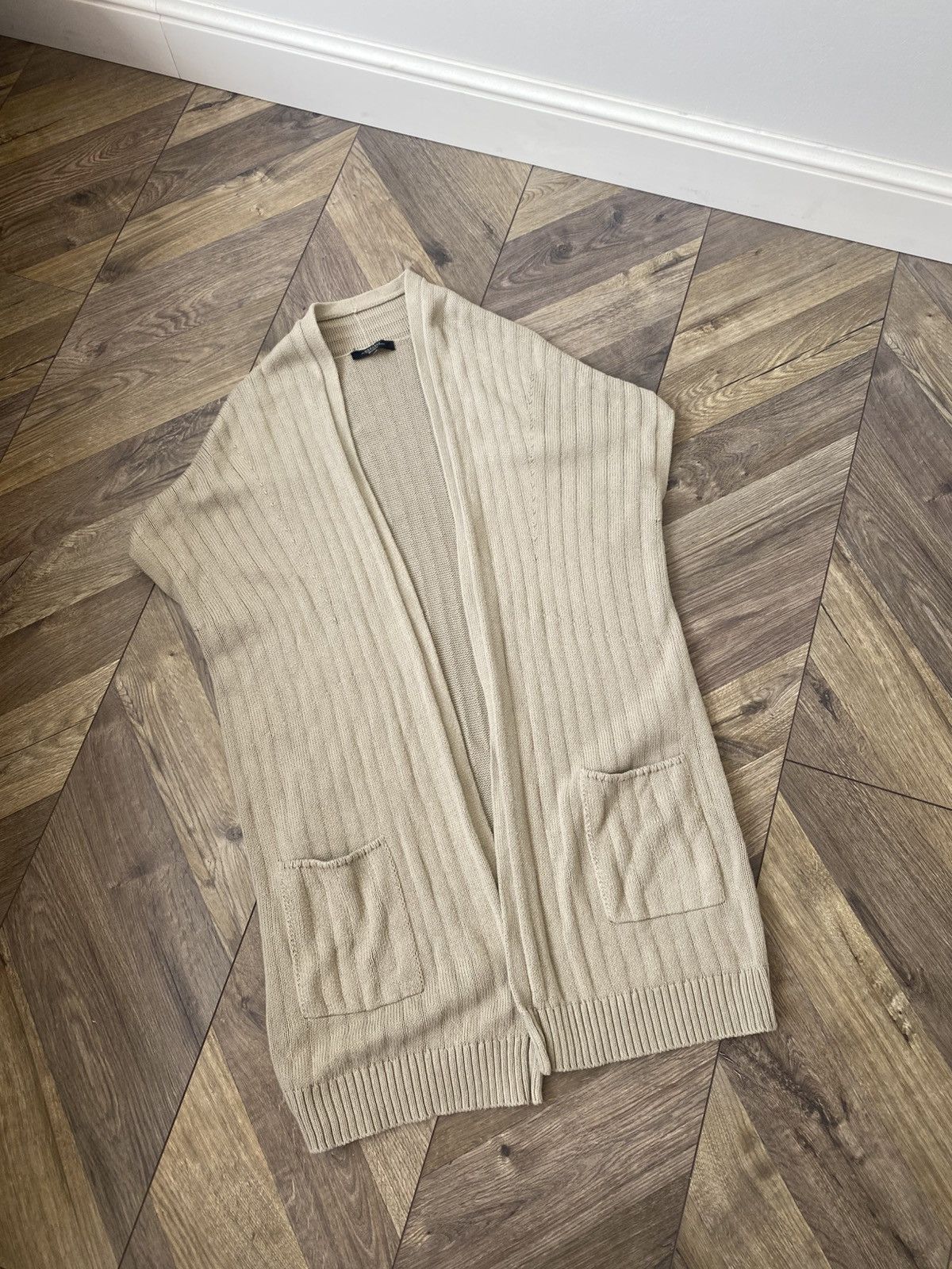 Weekend Max Mara Vintage Weekend Max Mara Women's poncho Size L / US 10 / IT 46 - 3 Thumbnail
