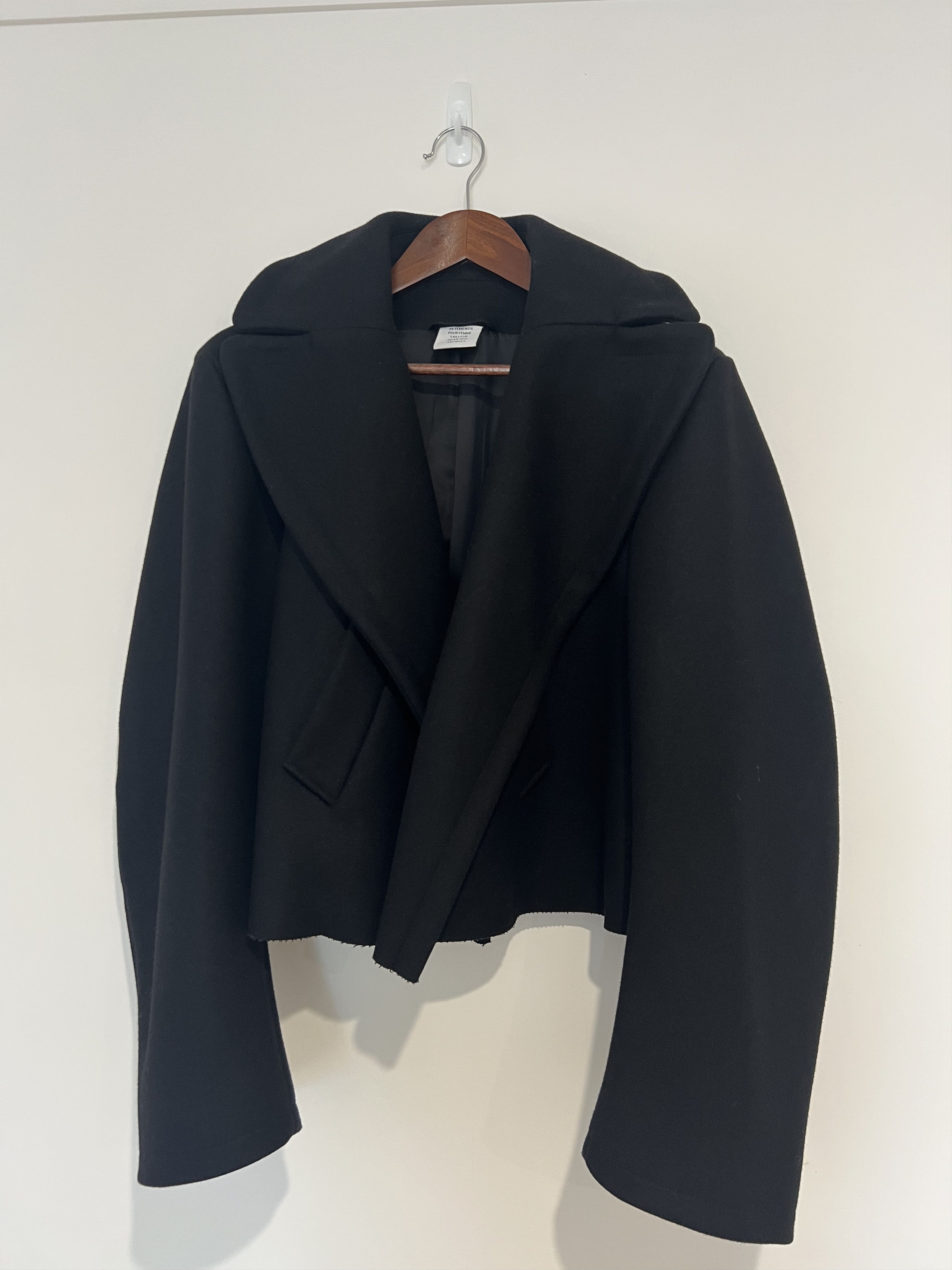 Vetements Vetements 2014 Fall/Winter Collection cropped wool coat Size US M / EU 48-50 / 2 - 2 Thumbnail