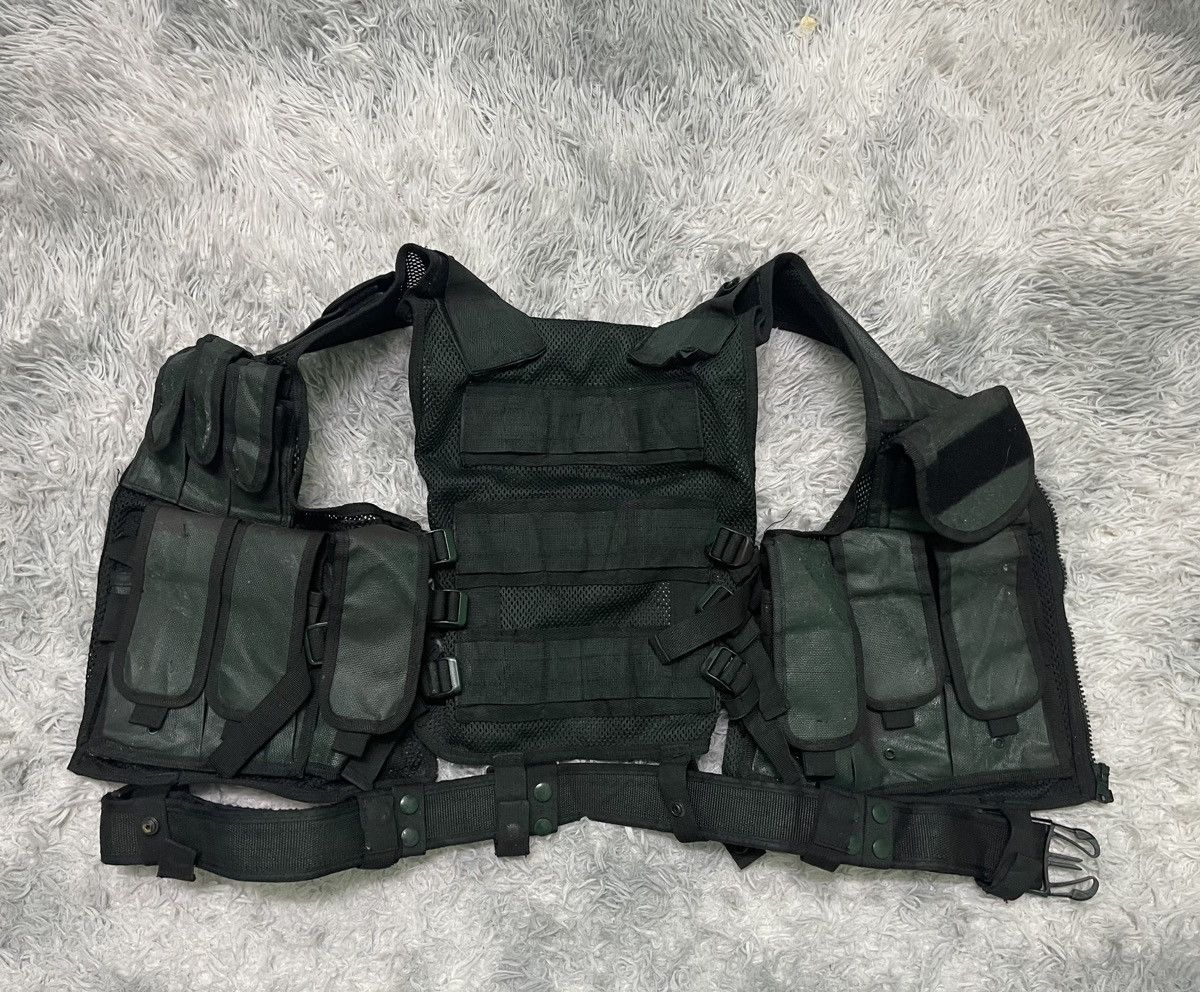 Vintage S.W.A.T TACTICAL VEST RARE DESIGN Size US S / EU 44-46 / 1 - 9 Thumbnail