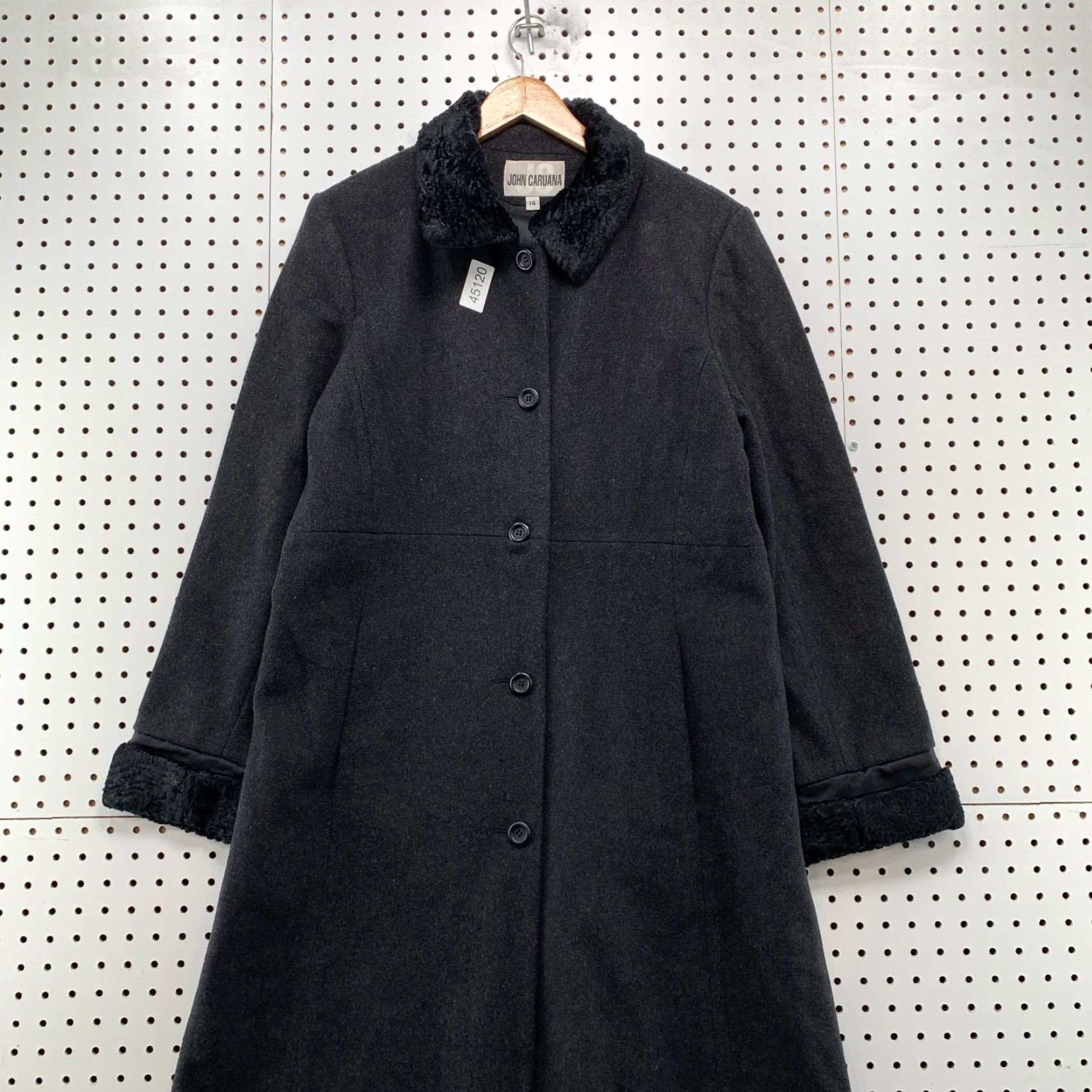 Vintage VINTAGE John Caruana Merino Wool Coat Womens 14 Black USA Overcoat Faux Fur Trim Jacket/Coat Long Wool Solid Button Winter Fall Womens Size XL / US 12-14 / IT 48-50 - 2 Thumbnail