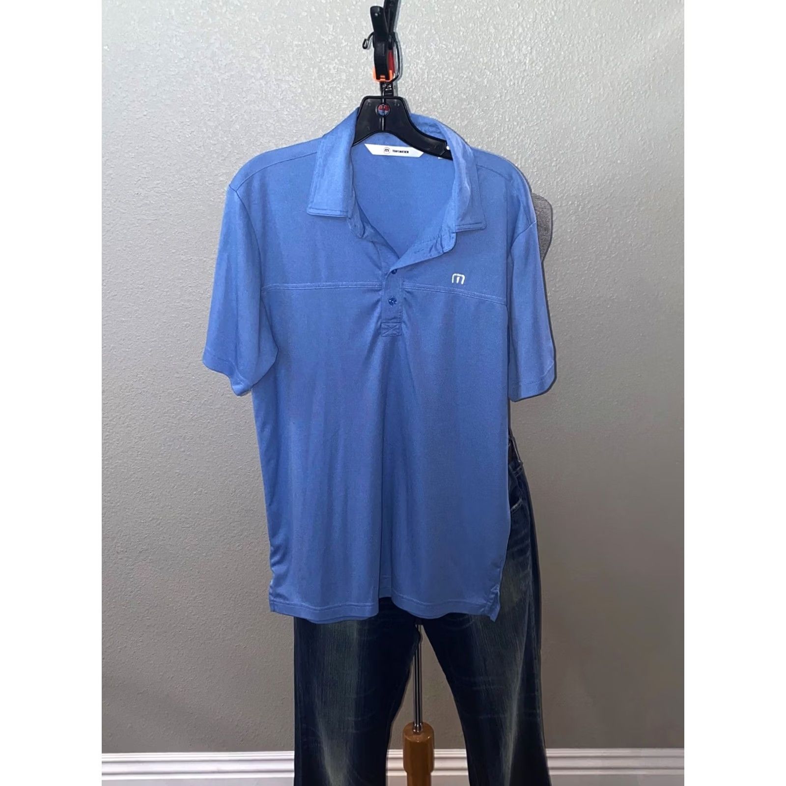 TravisMathew Travis Matthew Blue Aria Las Vegas Hotel Casino POLO SHIRT Medium M Sharp Color Men Polo Shirt Las Vegas 90s Event? Size US M / EU 48-50 / 2 - 2 Thumbnail