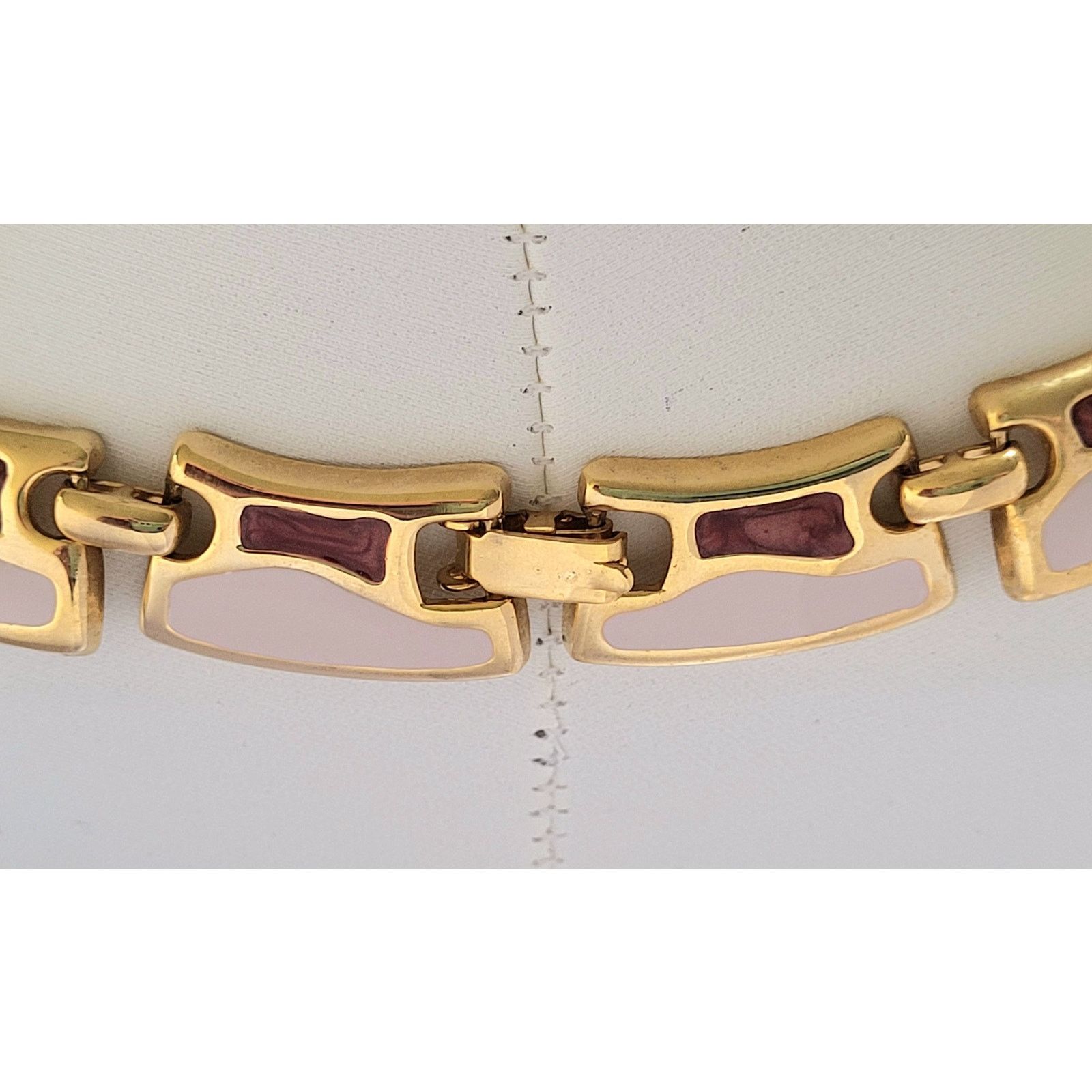 & Other Stories Chic Pink & Red Enamel & Gold Link Statement Necklace Size ONE SIZE - 4 Thumbnail
