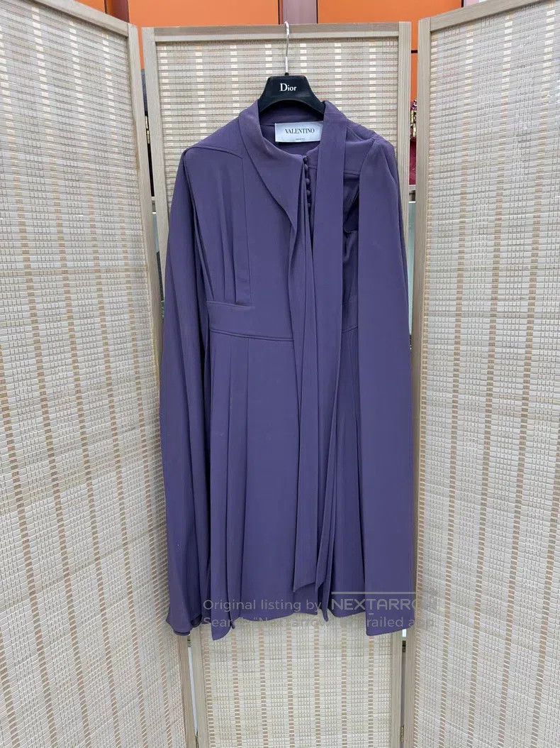 Valentino Valentino Purple cape dress Size S / US 4 / IT 40 - 1 Thumbnail
