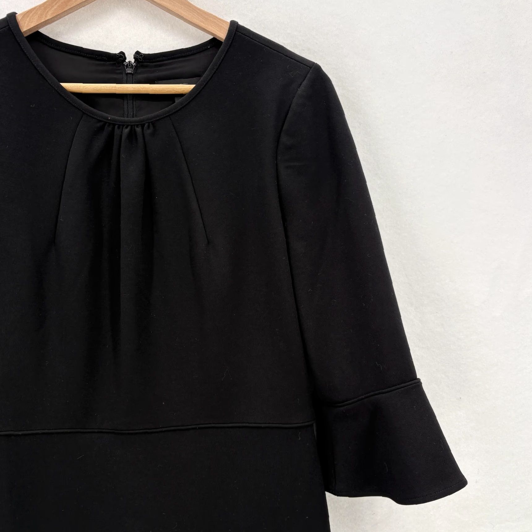 J.Crew J.Crew Dress Womens 8 Black Bell Sleeve Knit Sheath Lined Work Ponte Cocktail Size M / US 6-8 / IT 42-44 - 2 Thumbnail