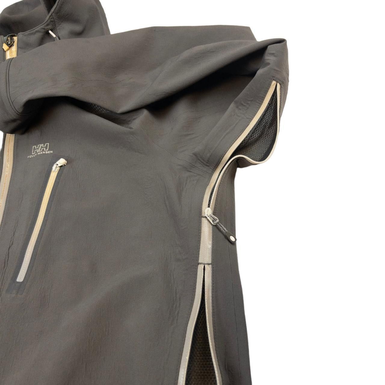 Helly Hansen Vintage Helly Hansen Zip Up Tech Jacket Size M Size US M / EU 48-50 / 2 - 5 Thumbnail