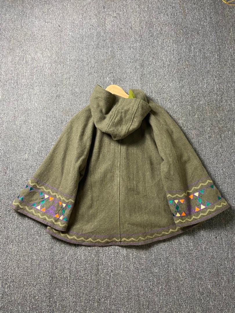 Japanese Brand Amina Wool Poncho Style Hooded Jacket (183) Size US XS / EU 42 / 0 - 9 Thumbnail
