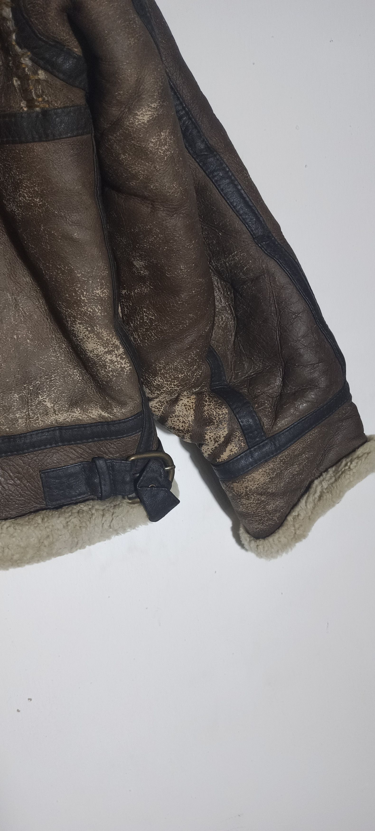 Man Made In Australia 🔥🔥B 3 AMERICAN MILITARY WEAR SHEEP SKIN Size US L / EU 52-54 / 3 - 10 Thumbnail