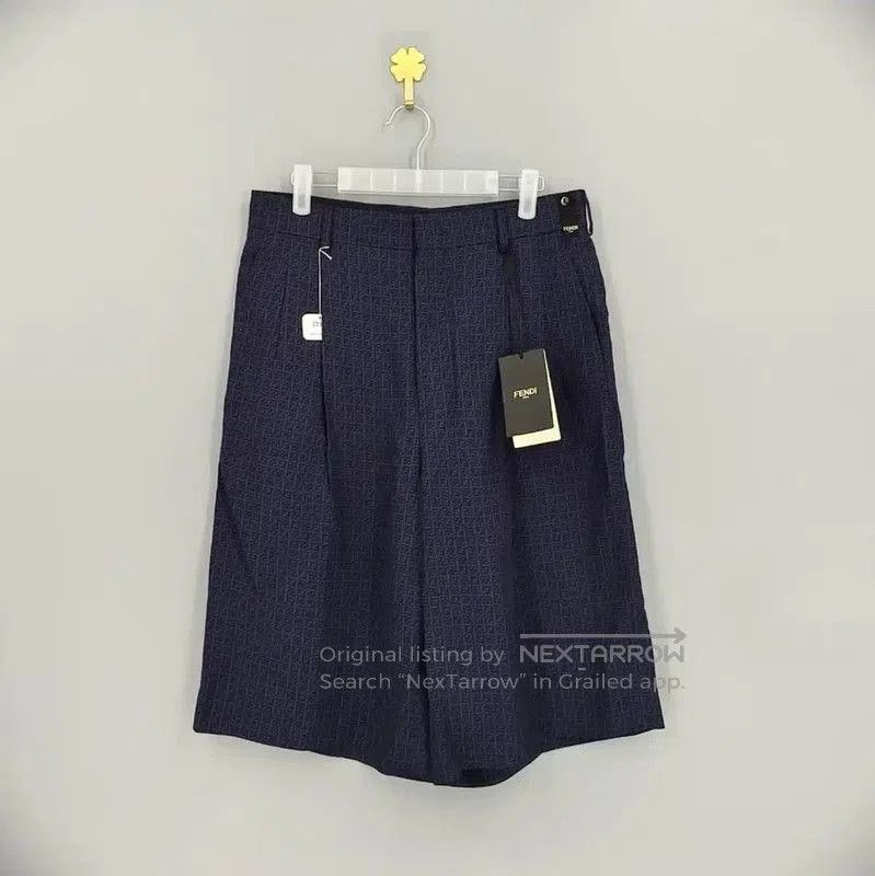Fendi Fendi Black Men's Shorts Size S . Size US 26 / EU 42 - 1 Thumbnail