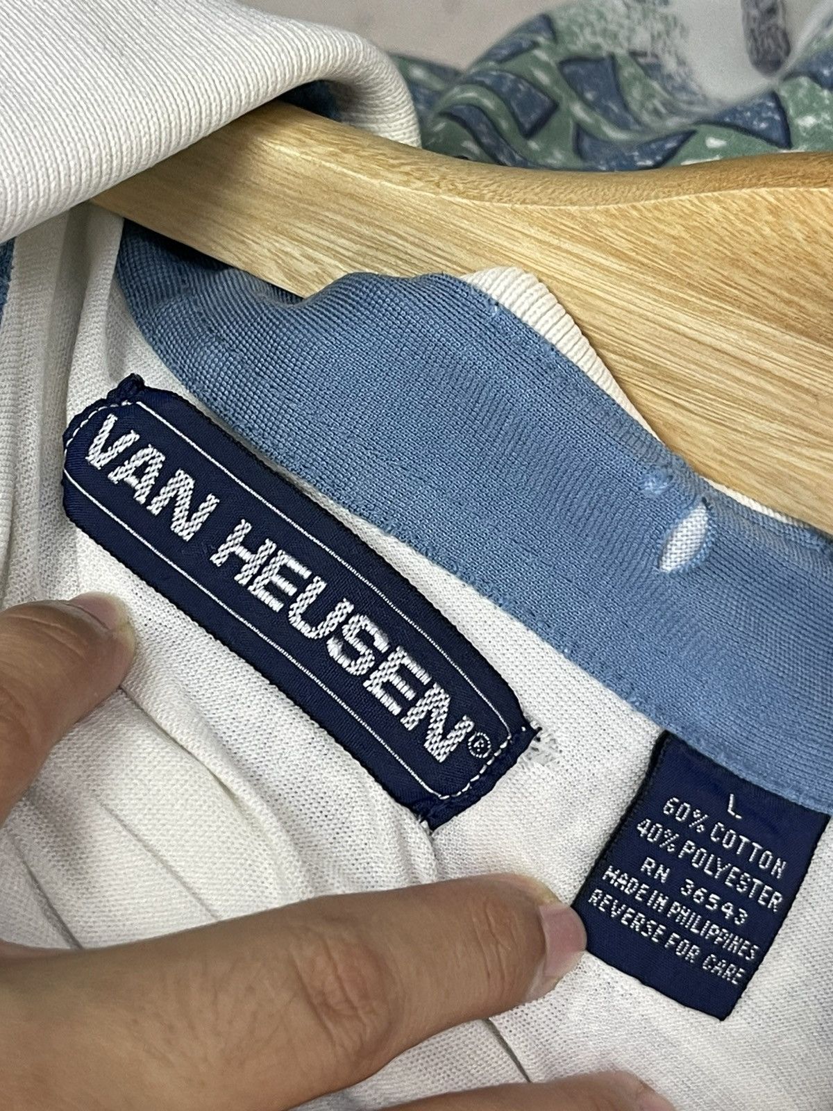 Vintage Vintage Van Heusen Polo Shirt Size US L / EU 52-54 / 3 - 11 Thumbnail