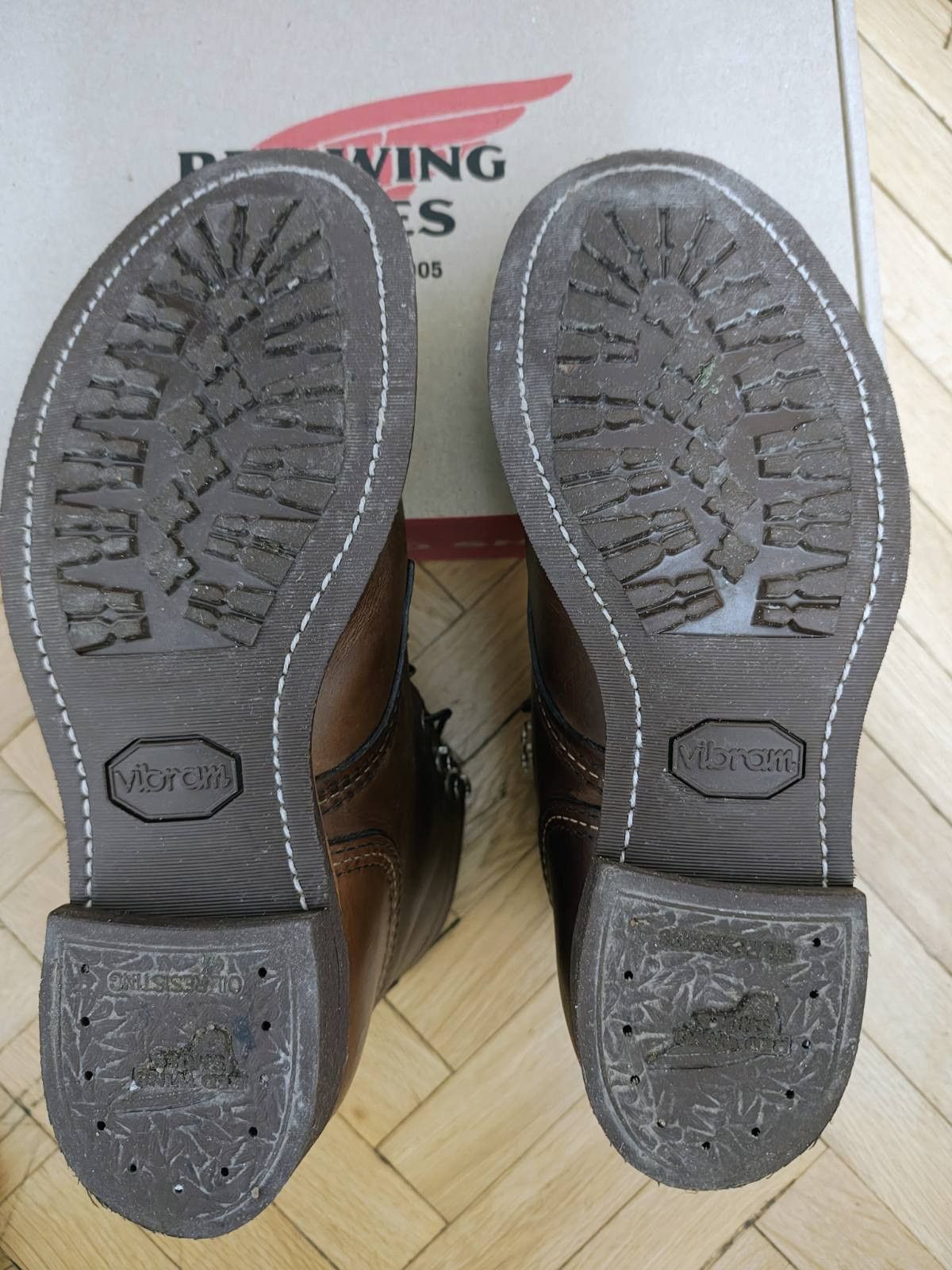 Red Wing Iron Rangers 8111 Amber Harness Size US 8.5 / EU 41-42 - 3 Thumbnail