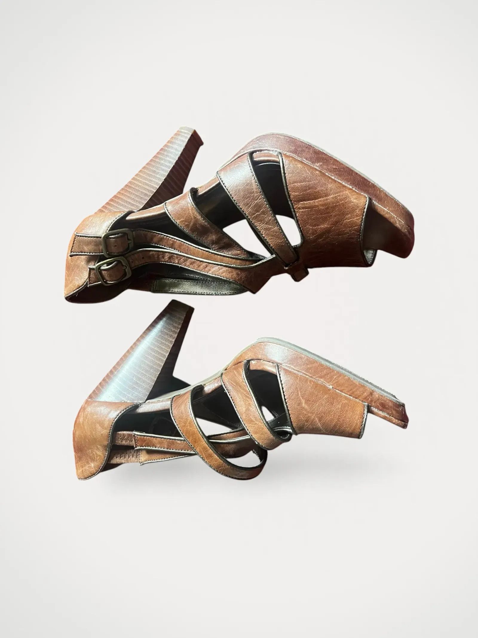 Kenneth Cole Kenneth Cole Heels Size US 9 / IT 39 - 1 Thumbnail