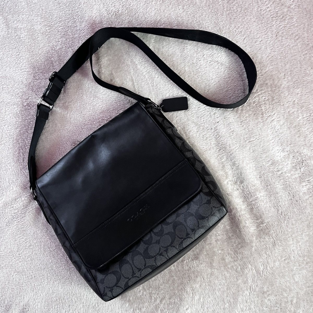 Coach Black Coach crossbody bag Size 32 - 1 Thumbnail