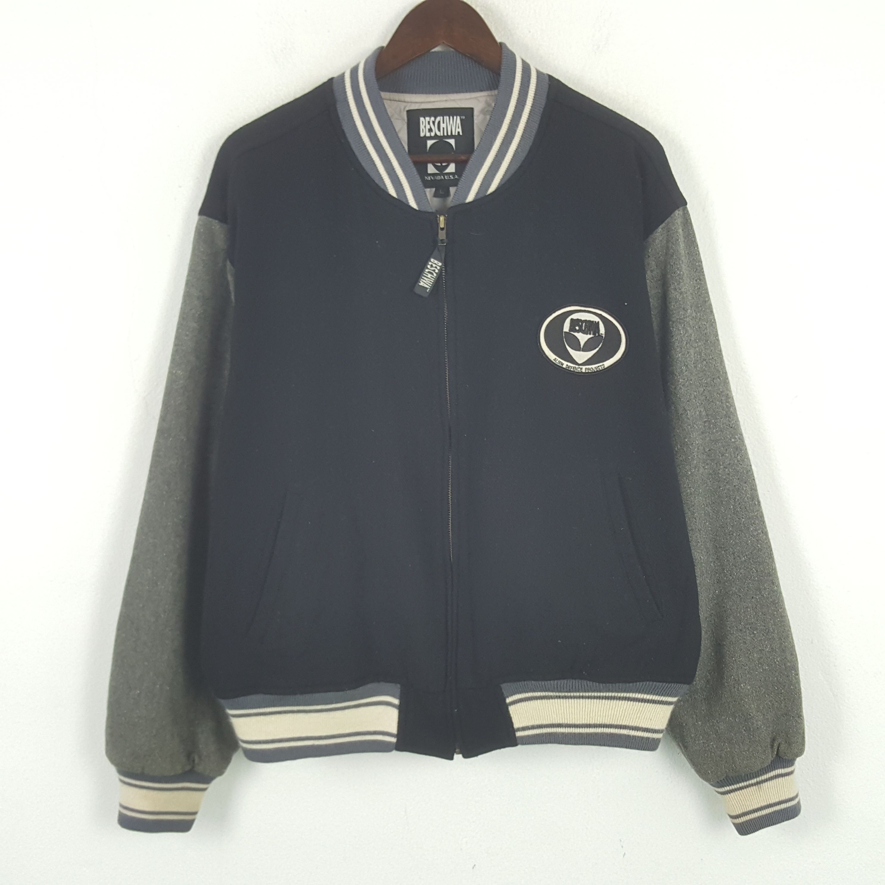 Alien Workshop × Vintage Vintage Beschwa Nevada USA Alien Bomber Jacket Size US L / EU 52-54 / 3 - 3 Thumbnail