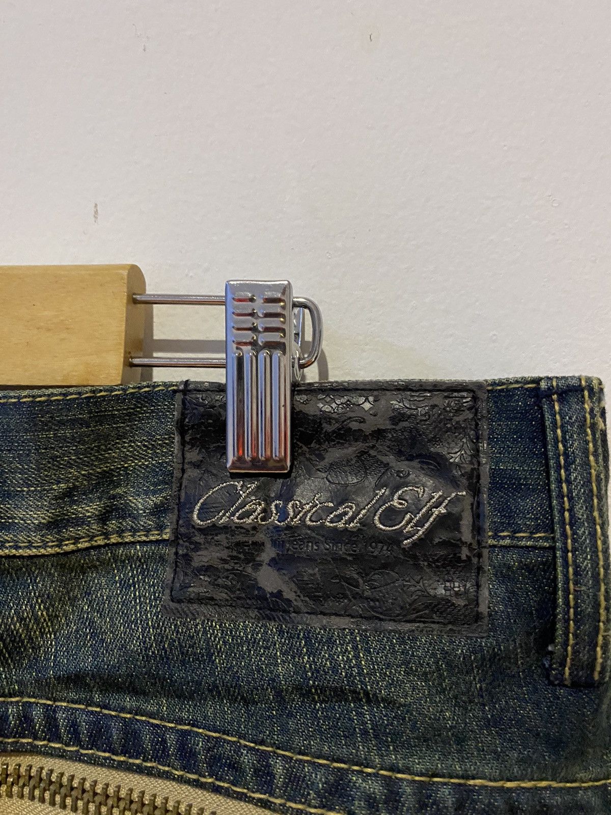 If Six Was Nine × Japanese Brand 🔥 CLASSICAL Elf Punk Skull Crossbones Denim Japan Style Size US 34 / EU 50 - 12 Thumbnail