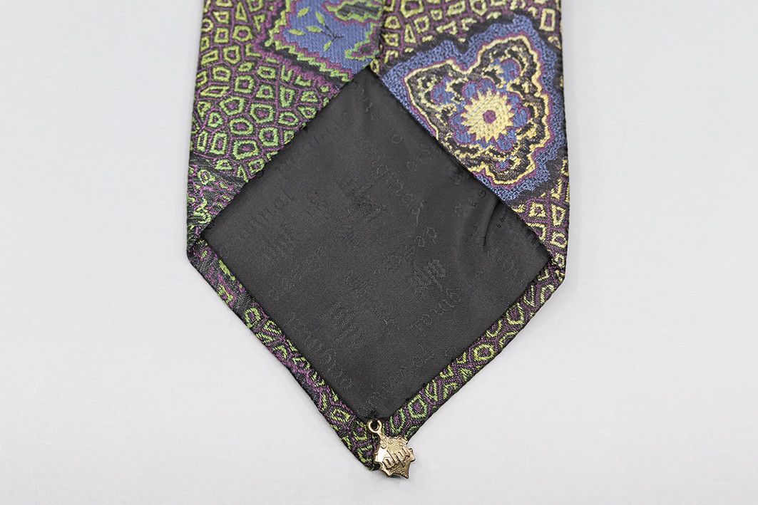 Other Vintage Alpi Silk Tie with Abstract Medallion Pattern Size ONE SIZE - 3 Thumbnail