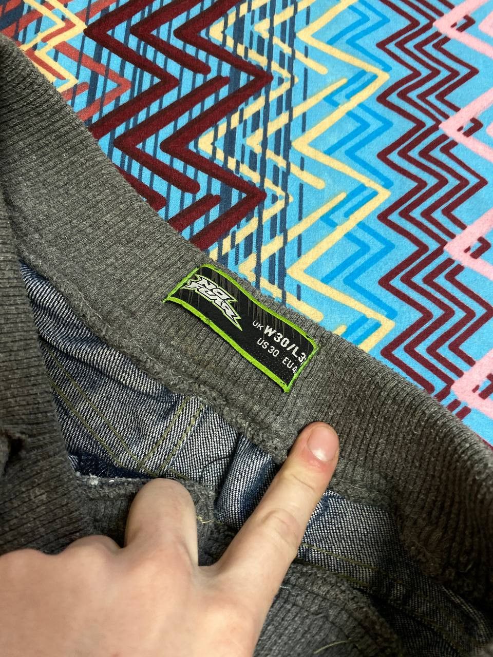 No Fear Distressed Washed Denim short streetwear Vintage Y2K No fear Size US 30 / EU 46 - 4 Thumbnail