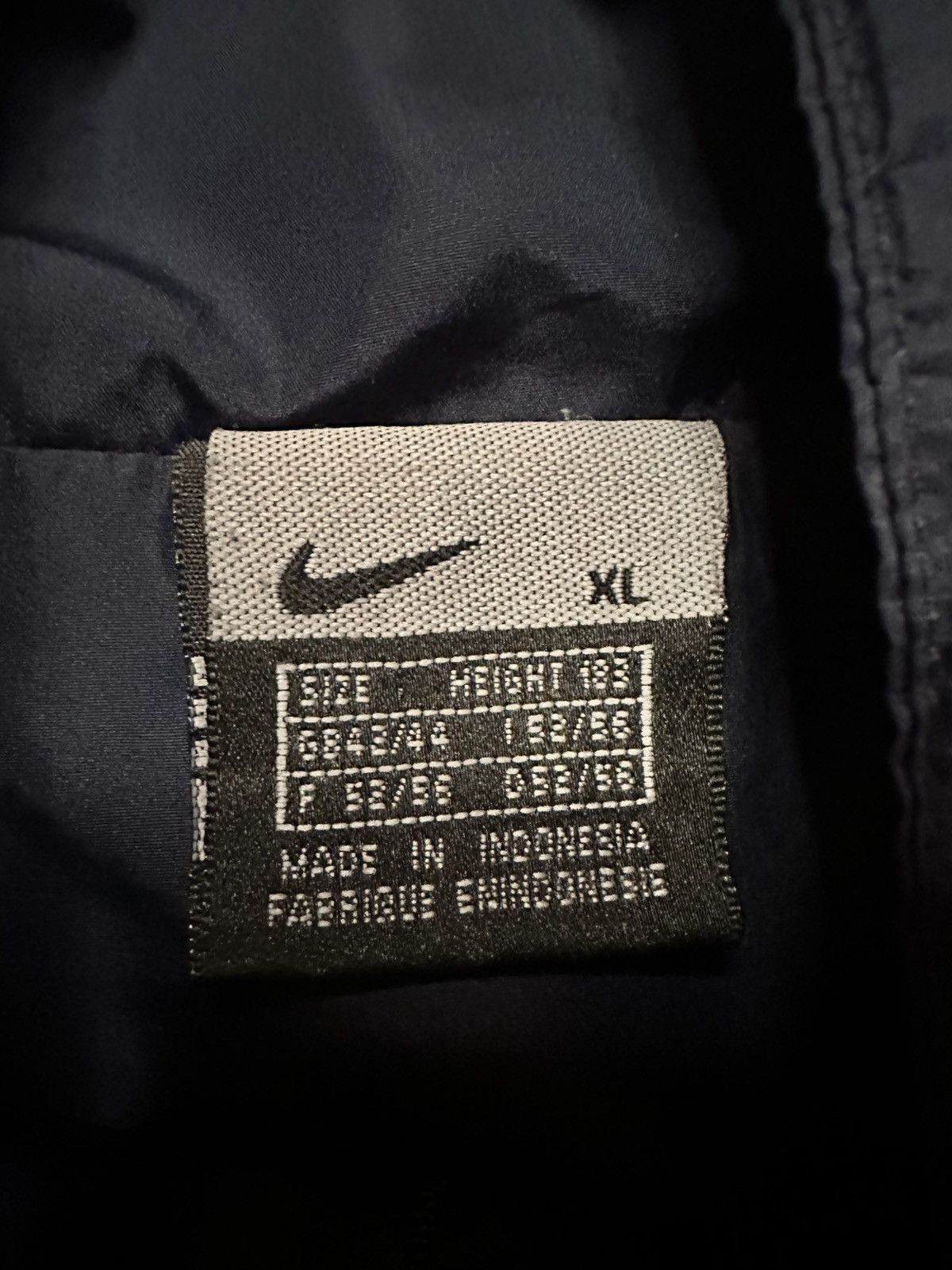 Nike ACG Vintage Nike ACG Navy Windbreaker Size XL Size US XL / EU 56 / 4 - 4 Thumbnail