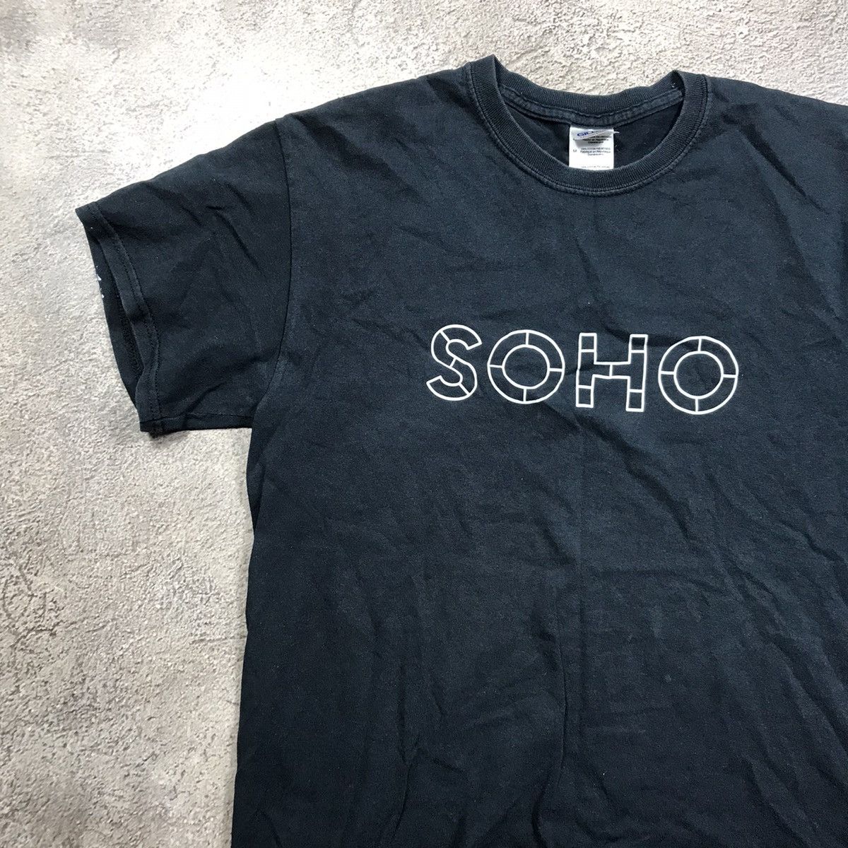 Vintage Vintage 90s SOHO New York Graphic Tee Streetwear Y2K Boxy L Size US L / EU 52-54 / 3 - 2 Thumbnail
