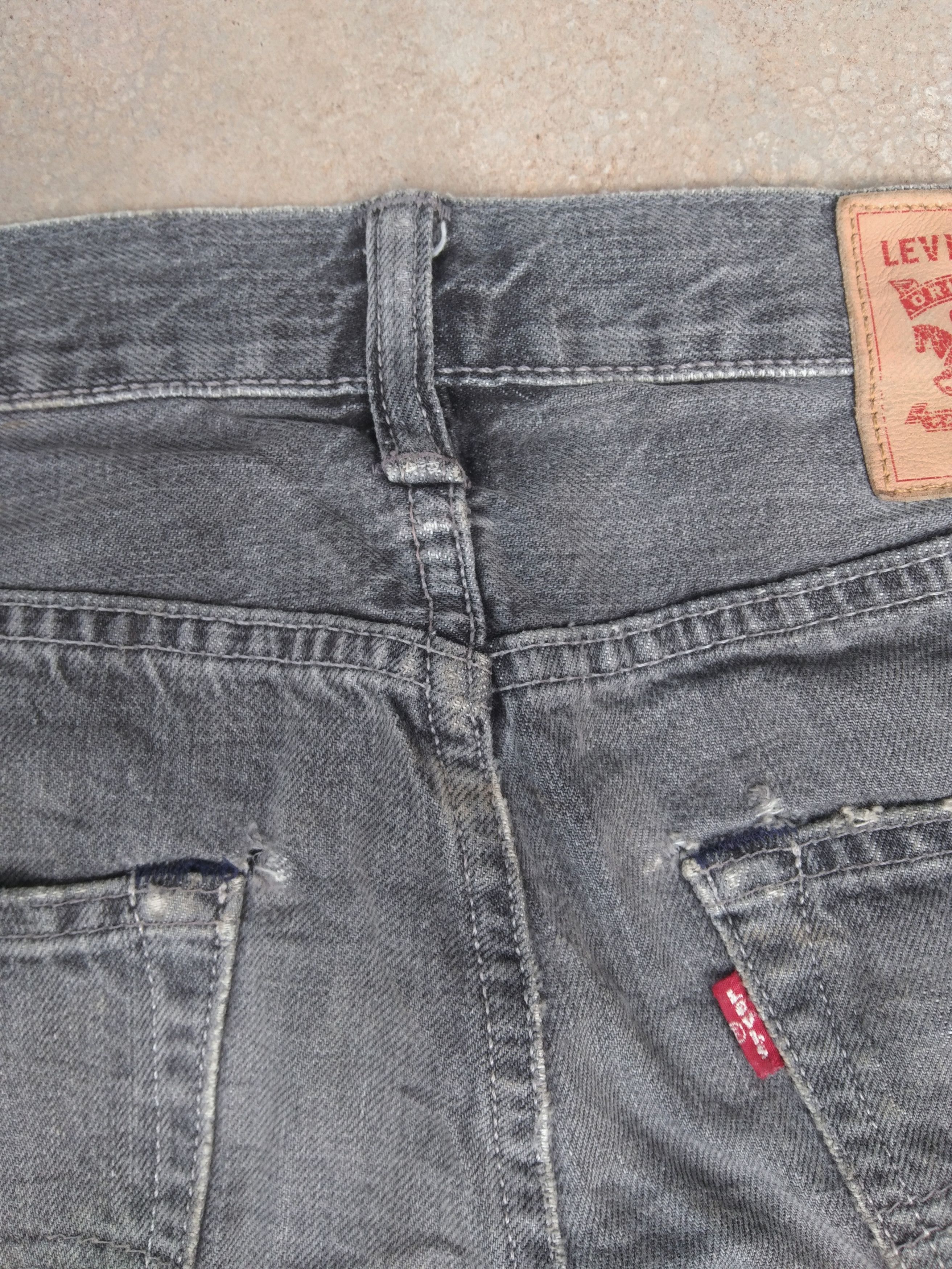 Levi's × Vintage Vintage Levis 501 Grey Distressed Jeans 30x32 Size US 30 / EU 46 - 4 Thumbnail