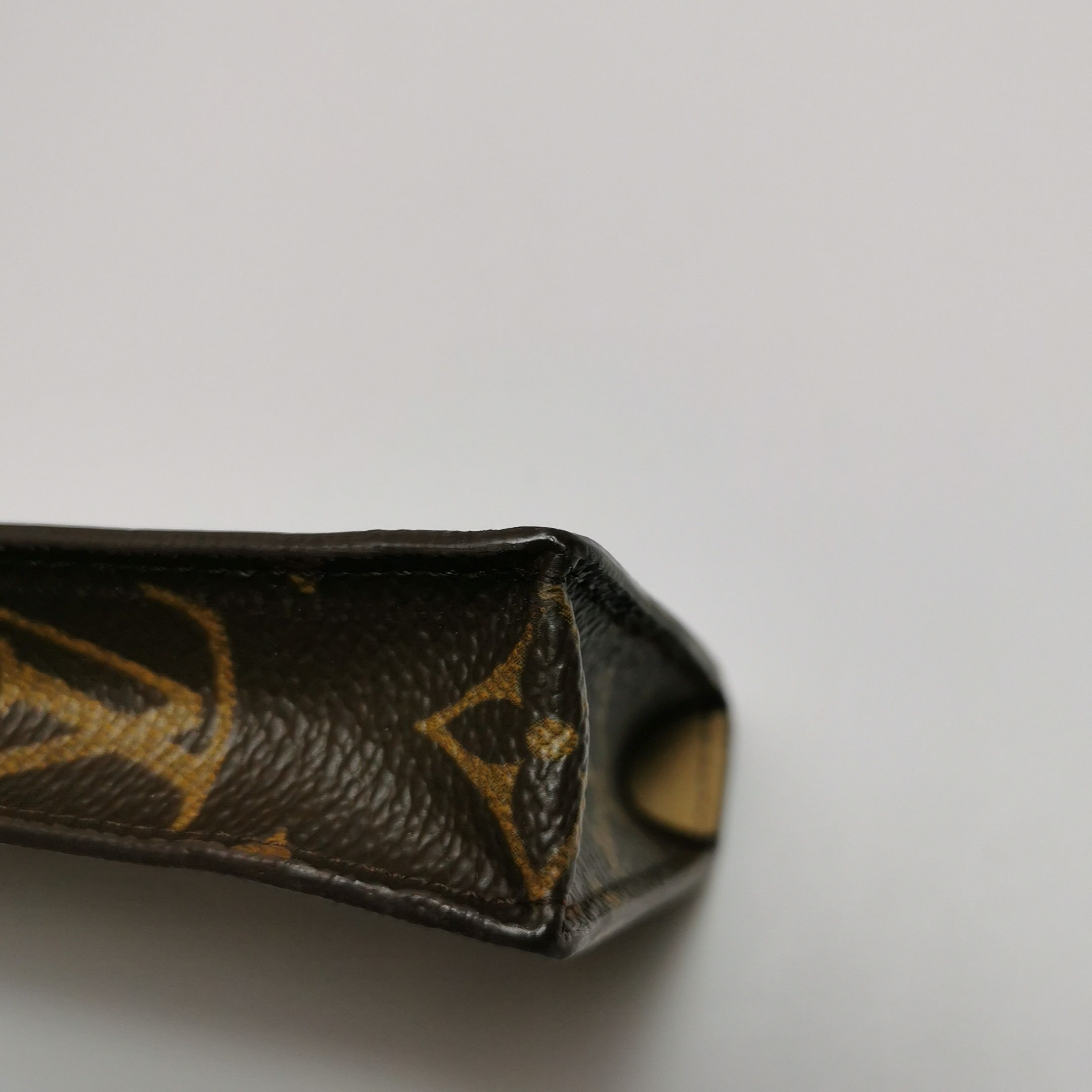 Louis Vuitton Louis Vuitton (LV) Monogram printed glasses case -y2506 Size ONE SIZE - 8 Thumbnail
