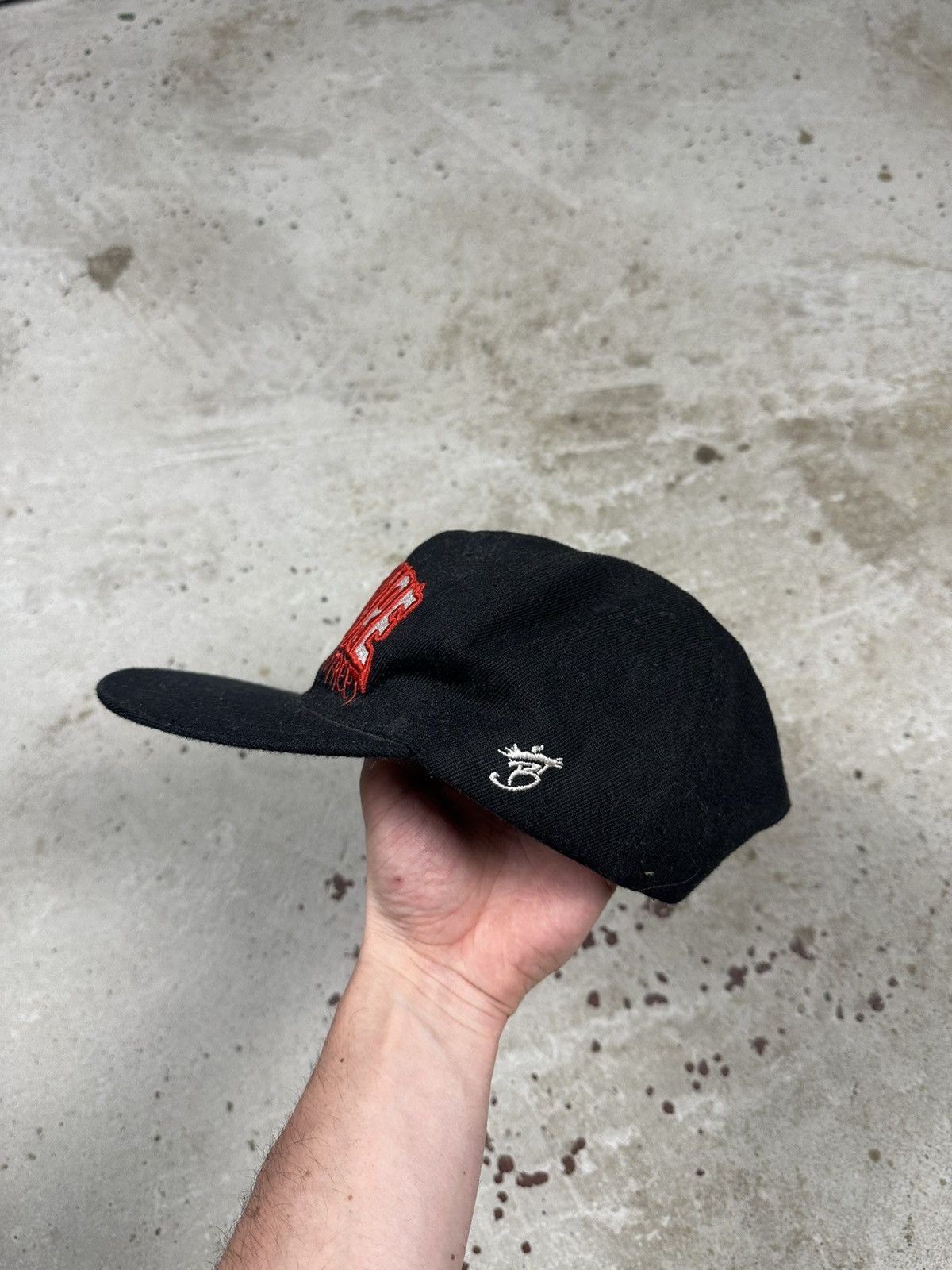 Band Tees × Expert Horror × Vintage Vintage Y2K Nightmare on Dream Street Black Hat Cap Size ONE SIZE - 2 Thumbnail