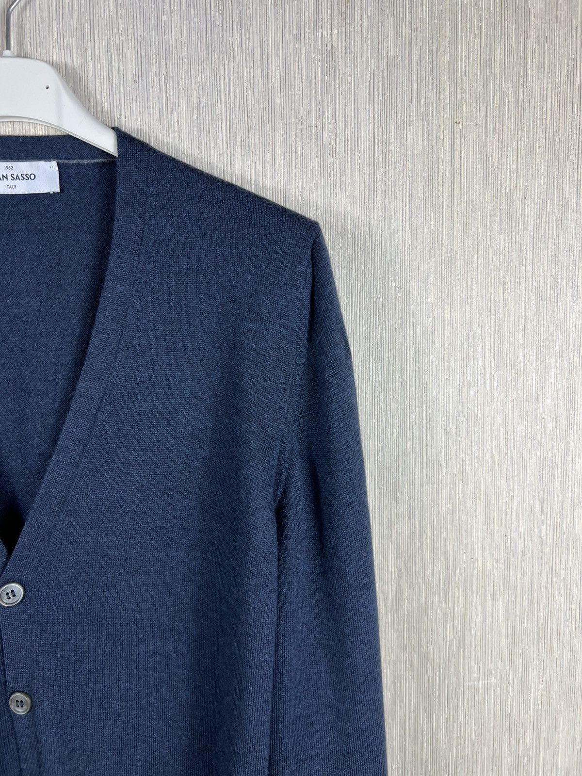 Gran Sasso Gran Sasso italy virgin wool merino navy cardigan sweater Size US S / EU 44-46 / 1 - 3 Thumbnail