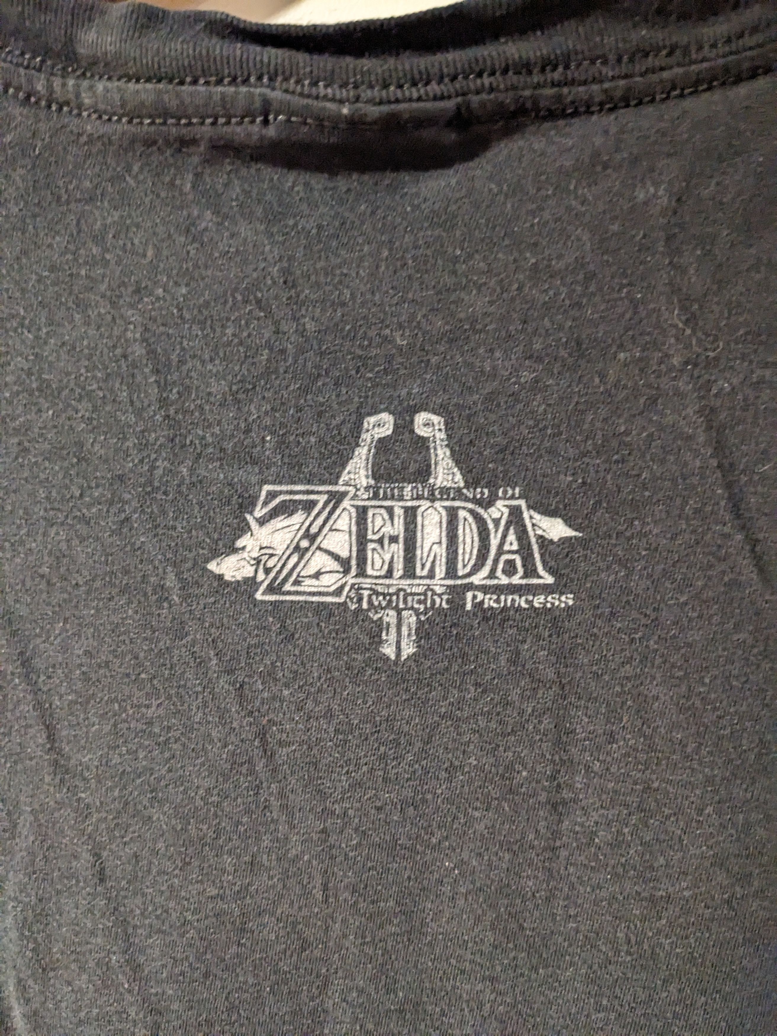Nintendo Vintage 2007 The Legend of Zelda Twilight Princess T-Shirt Size US XXL / EU 58 / 5 - 7 Thumbnail