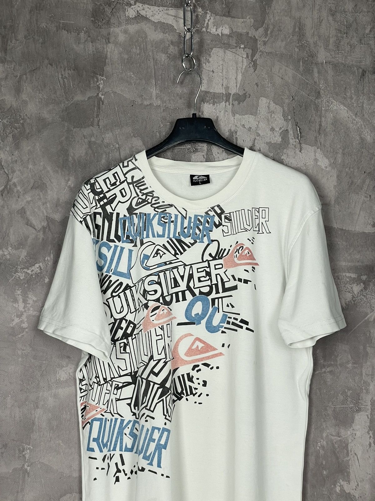 Quicksilver × Quiksilver × Vintage Vintage Quiksilver Y2K Crazy Spell Out Logo Surf T shirt Size US L / EU 52-54 / 3 - 2 Thumbnail