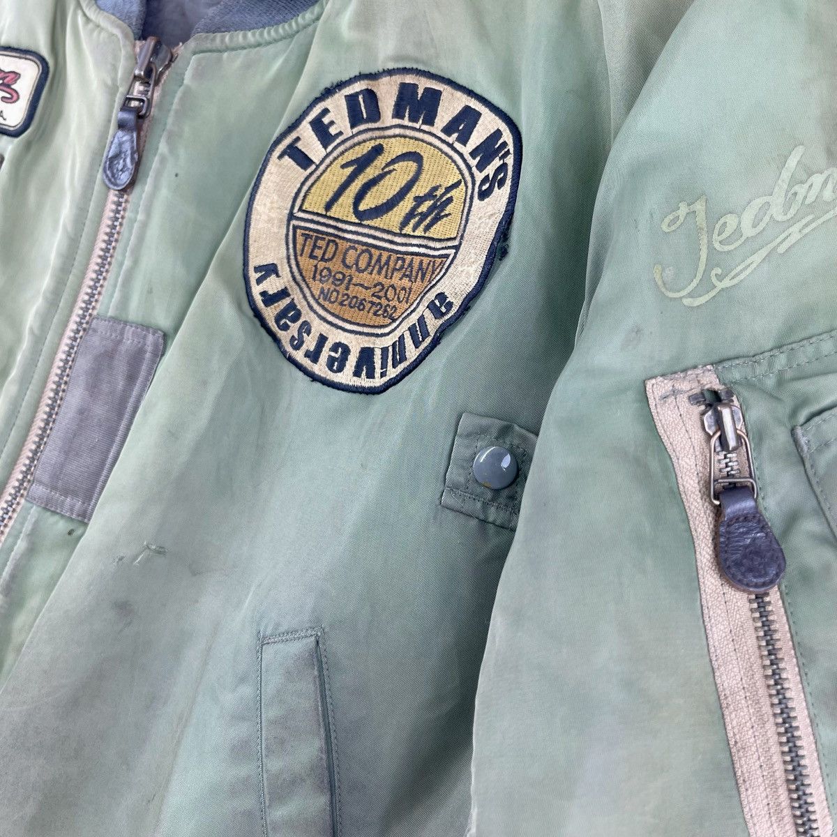 Tedman × Vintage Tedman 10Th Anniversary Limited Edition Bomber Size US L / EU 52-54 / 3 - 8 Thumbnail