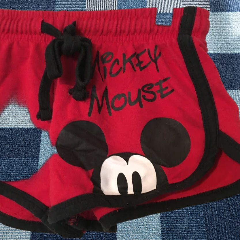 Disney Disney Sweatshorts Mickey Mouse Red Face Juniors XS Womens Sweatshorts Logo Knit Cotton Blend Front Flat Front M L Casual Holidays Cartoon Theme 1 Size 26" / US 2 / IT 38 - 1 Thumbnail