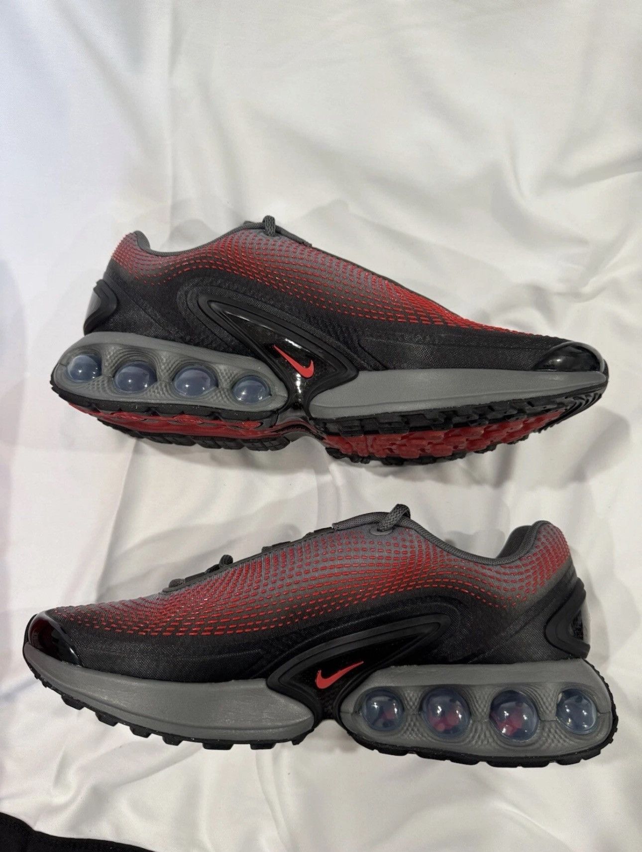 Nike Nike Air Max DN Size US 10.5 / EU 43-44 - 3 Thumbnail
