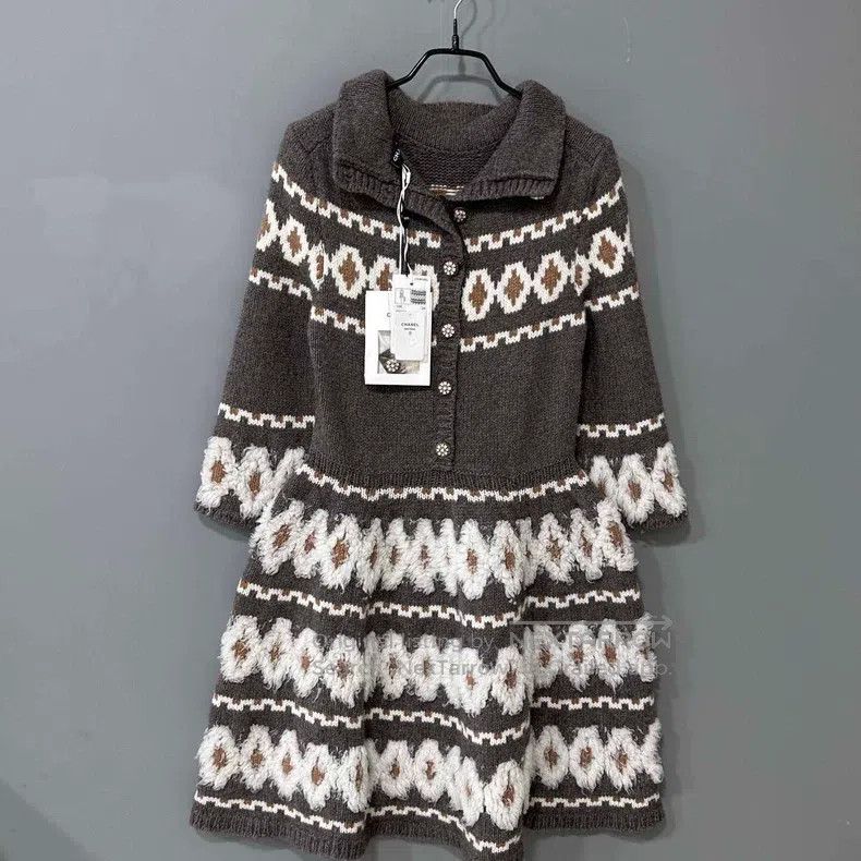 Chanel Chanel Snow series cashmere mulberry silk dress Size XXS / US 00 / IT 34 - 1 Thumbnail