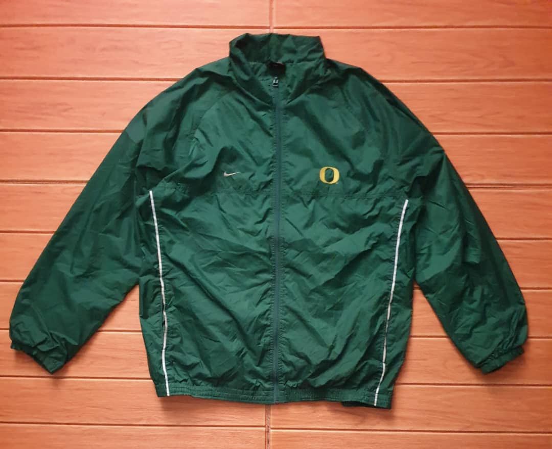 Nike Vintage Nike green colour windbreaker jacket Size US XXL / EU 58 / 5 - 1 Thumbnail